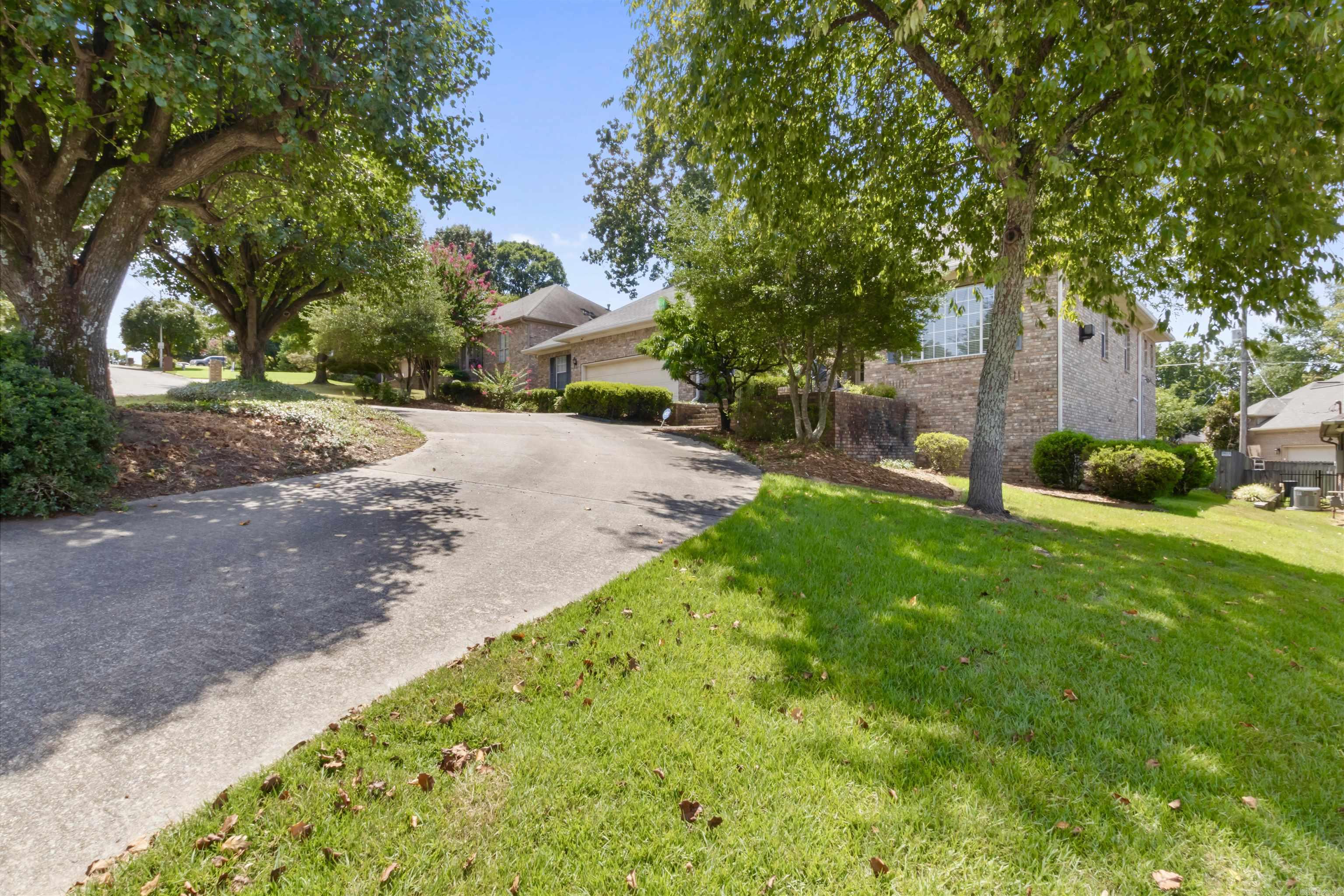 5309 Timber Creek Cir Property Photo 3