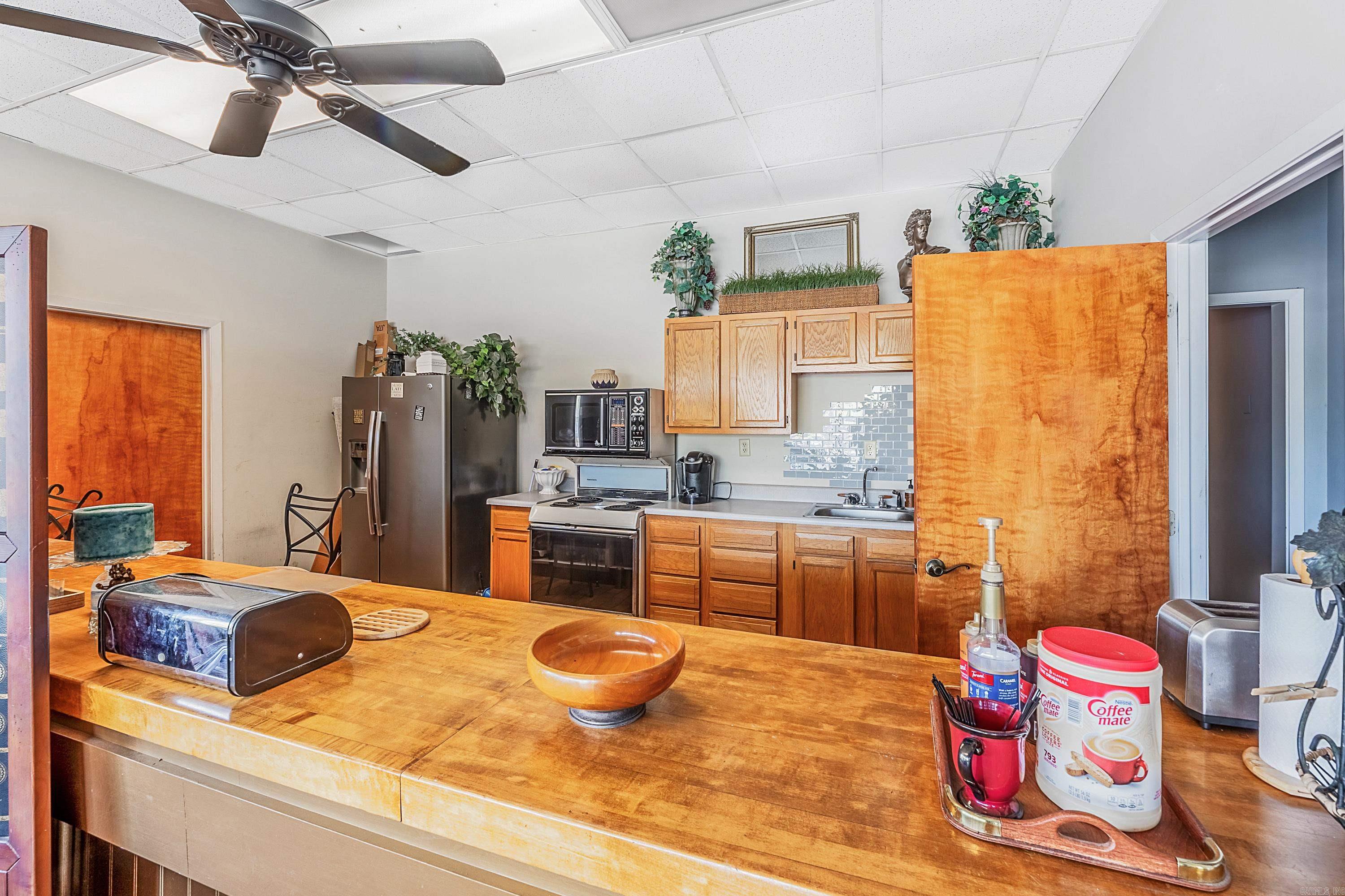 26032848 Property Photo 15