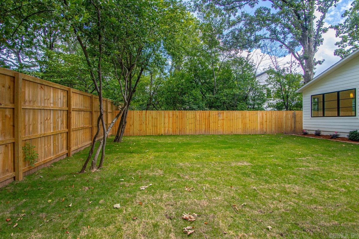6208 Kenwood Rd Property Photo 44