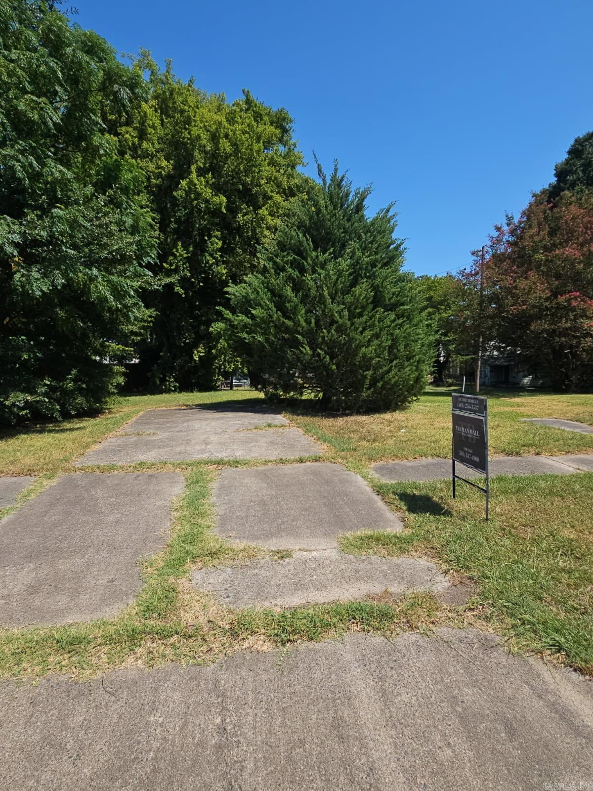 1824 E Capitol Avenue Property Photo 1