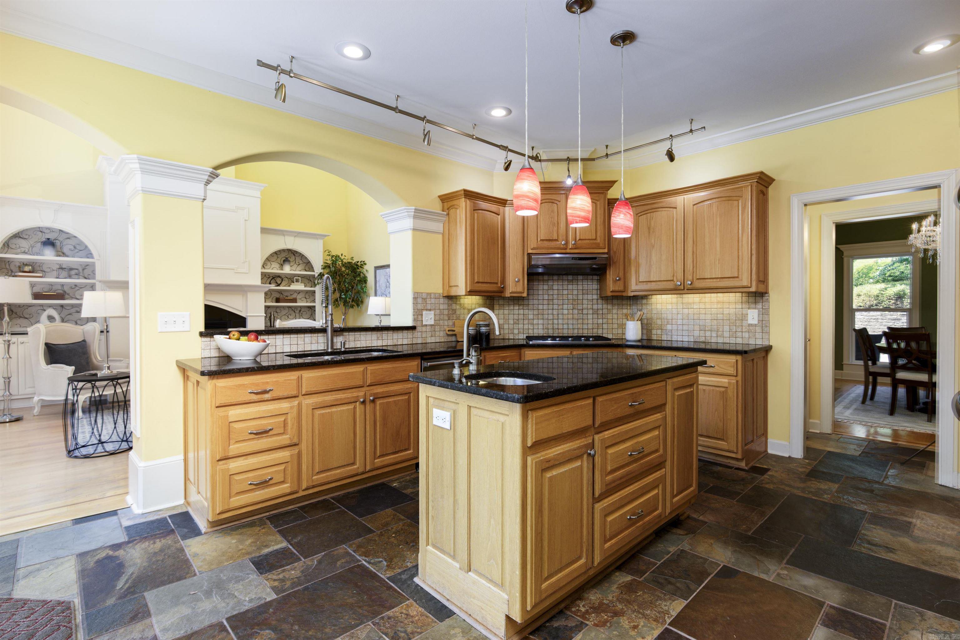 1 Hillsborough Court Property Photo 10
