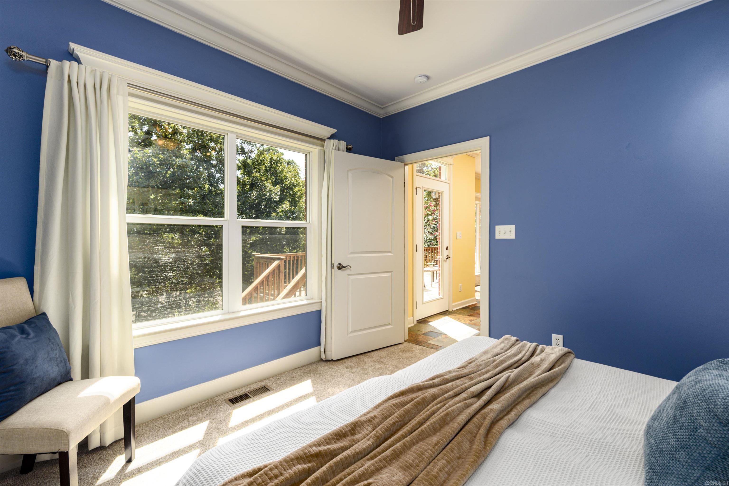 1 Hillsborough Court Property Photo 20