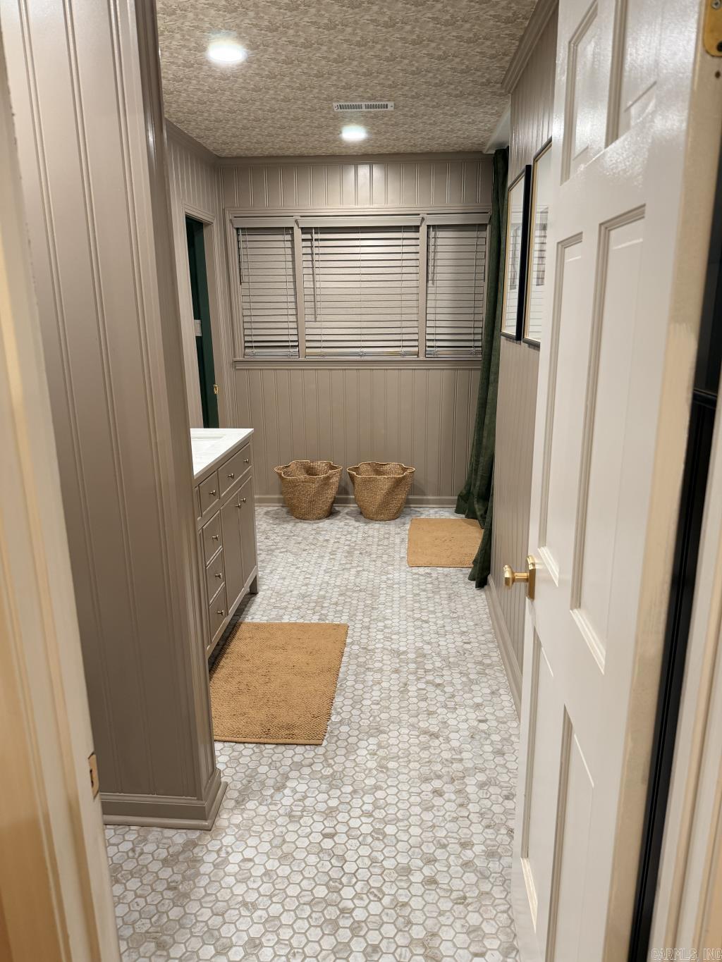 2400 Justin Matthews Drive Property Photo 27