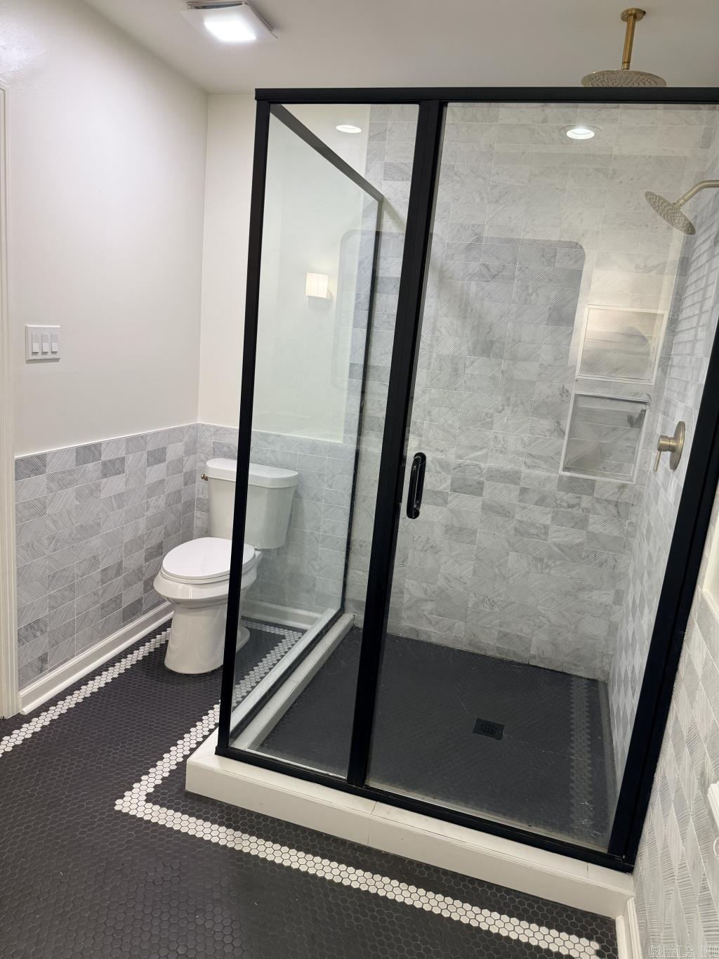 2400 Justin Matthews Drive Property Photo 42