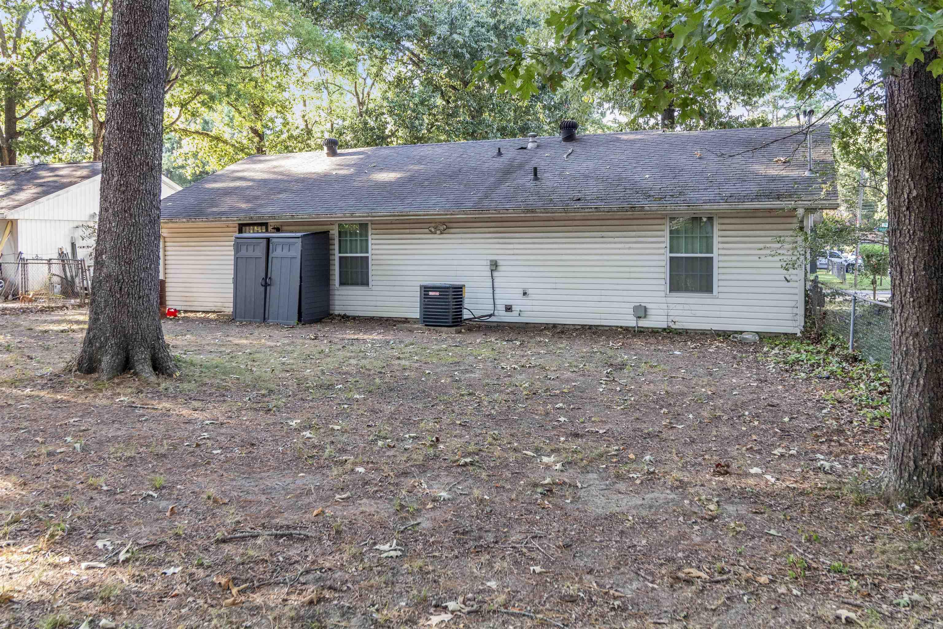 7801 Impala Drive Property Photo 6