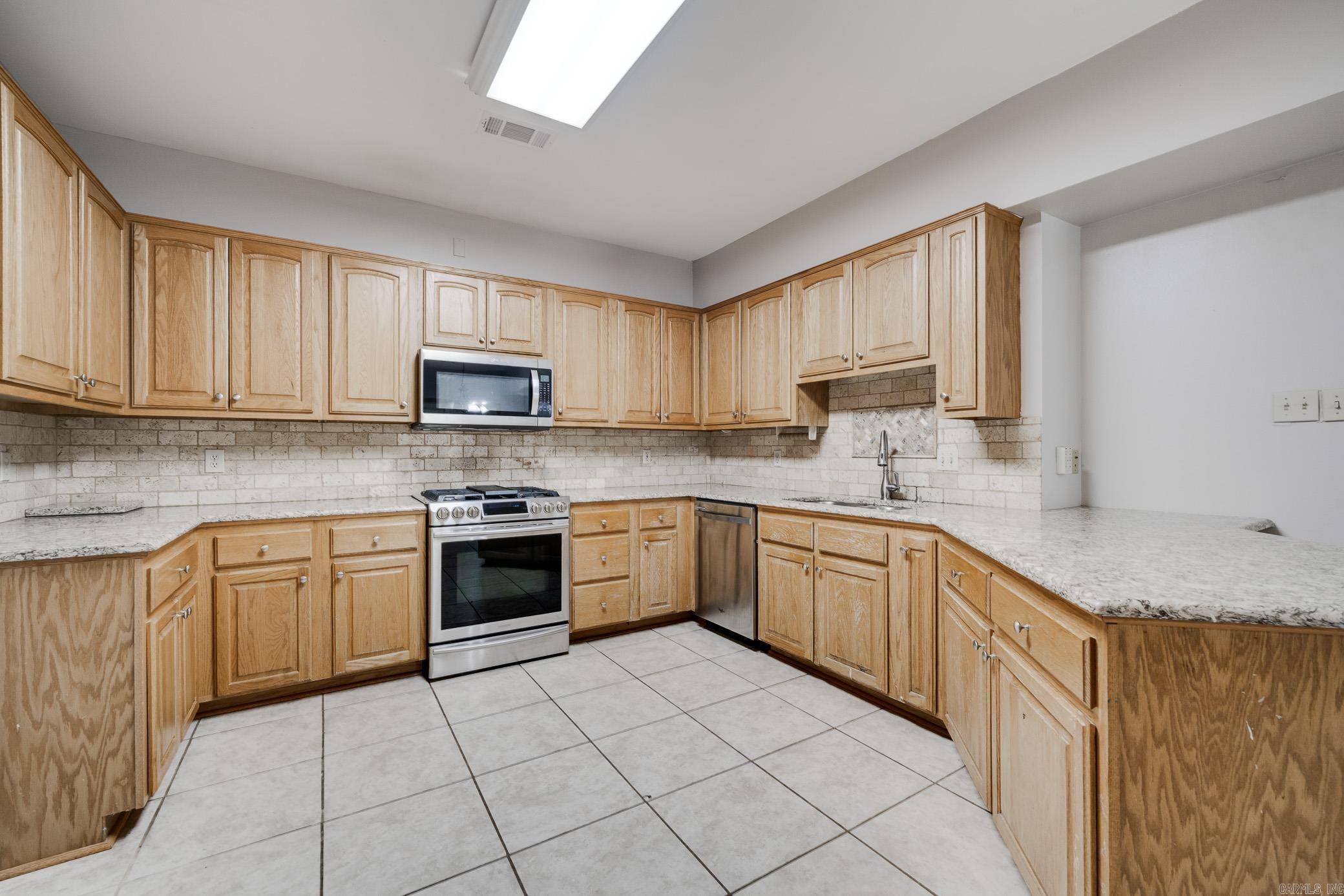 816 Cache River Property Photo 11
