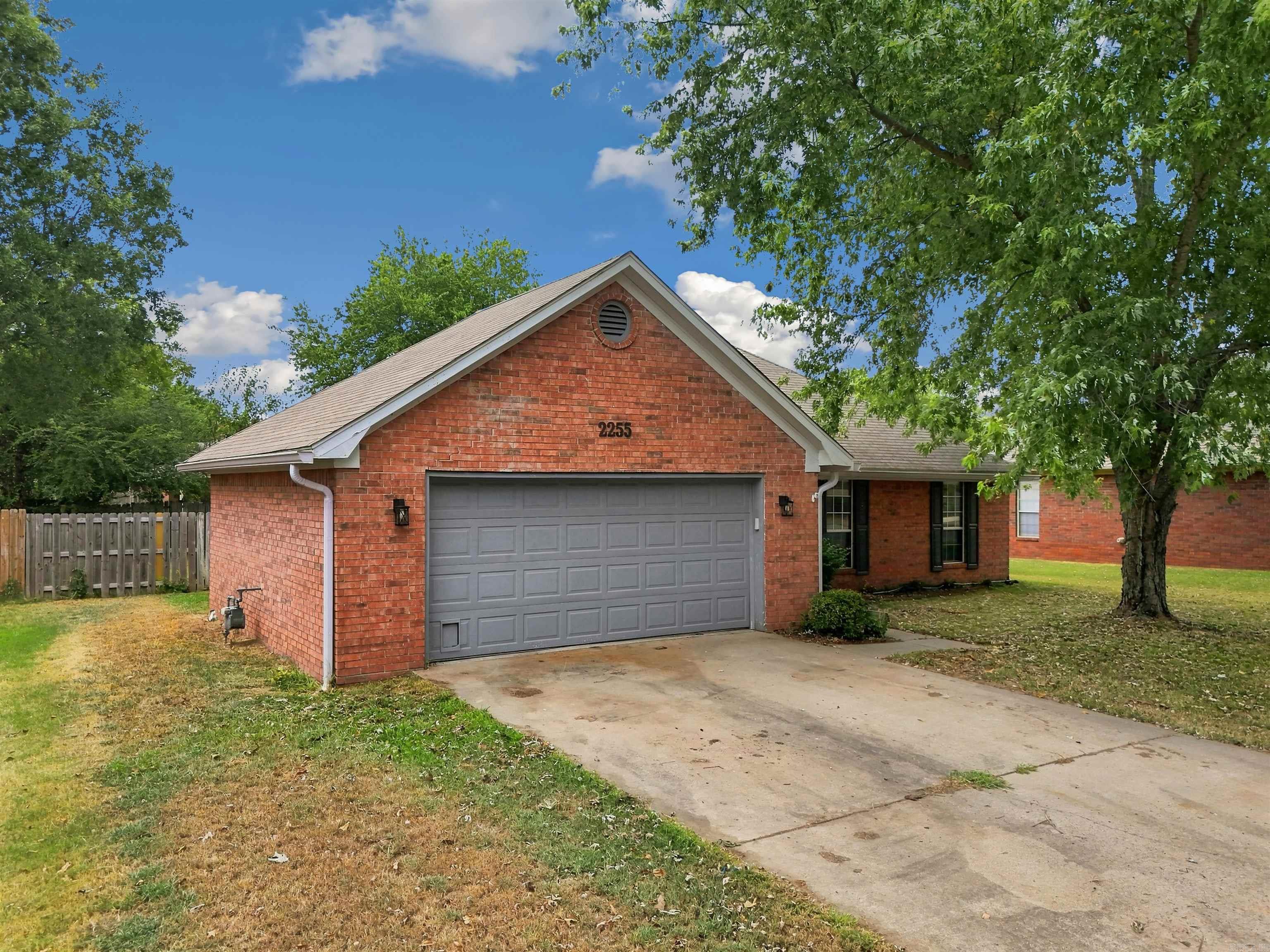 2255 Rainbow Road Property Photo 3