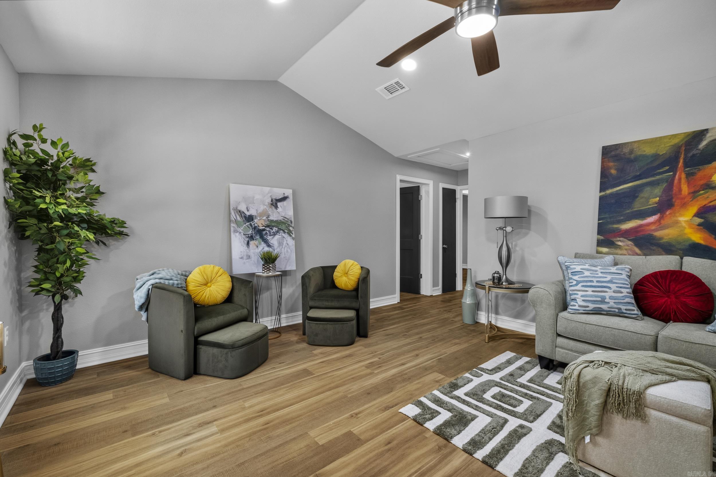 1700 Lilac Circle Property Photo 11