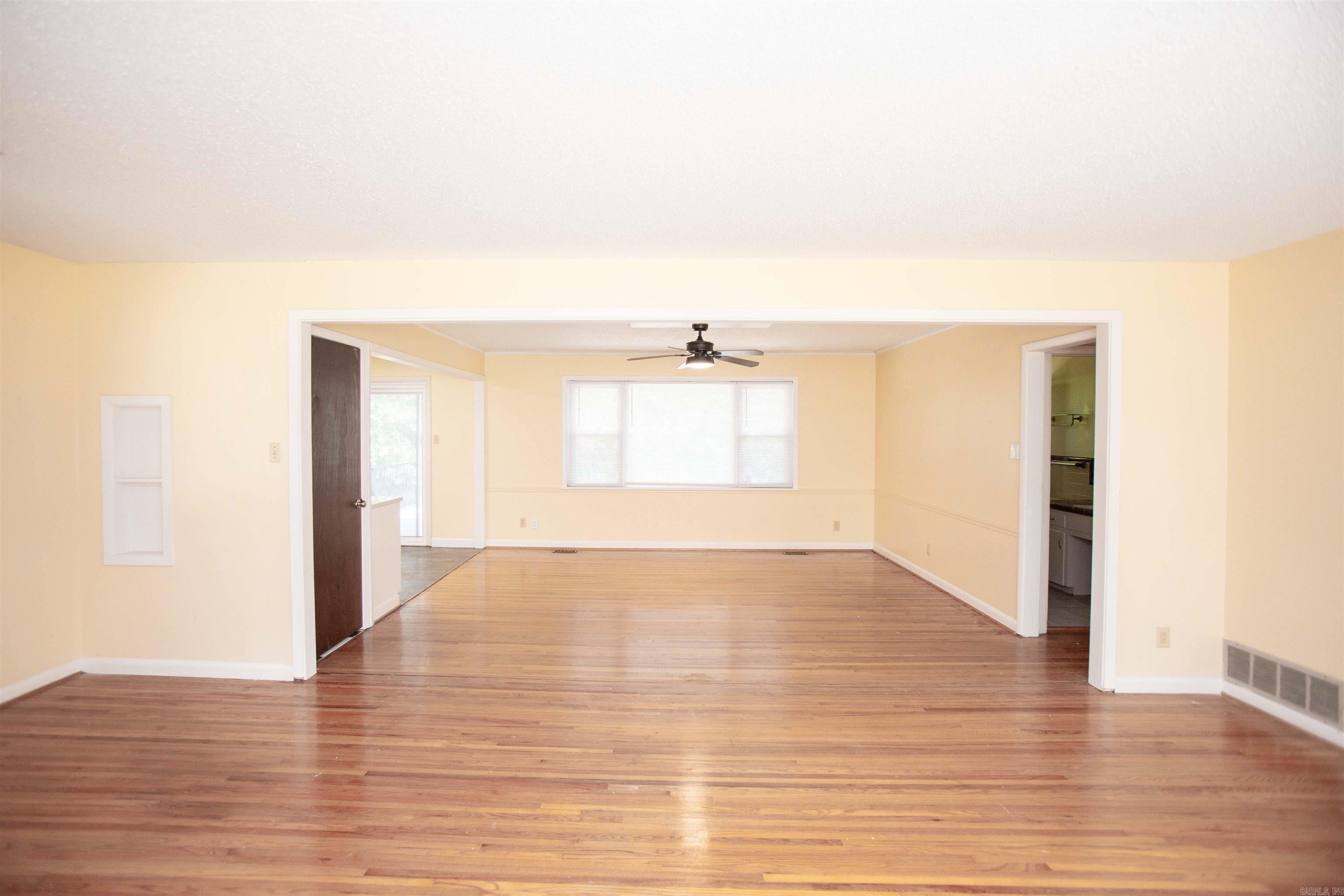 5010 Glenmere Road Property Photo 7