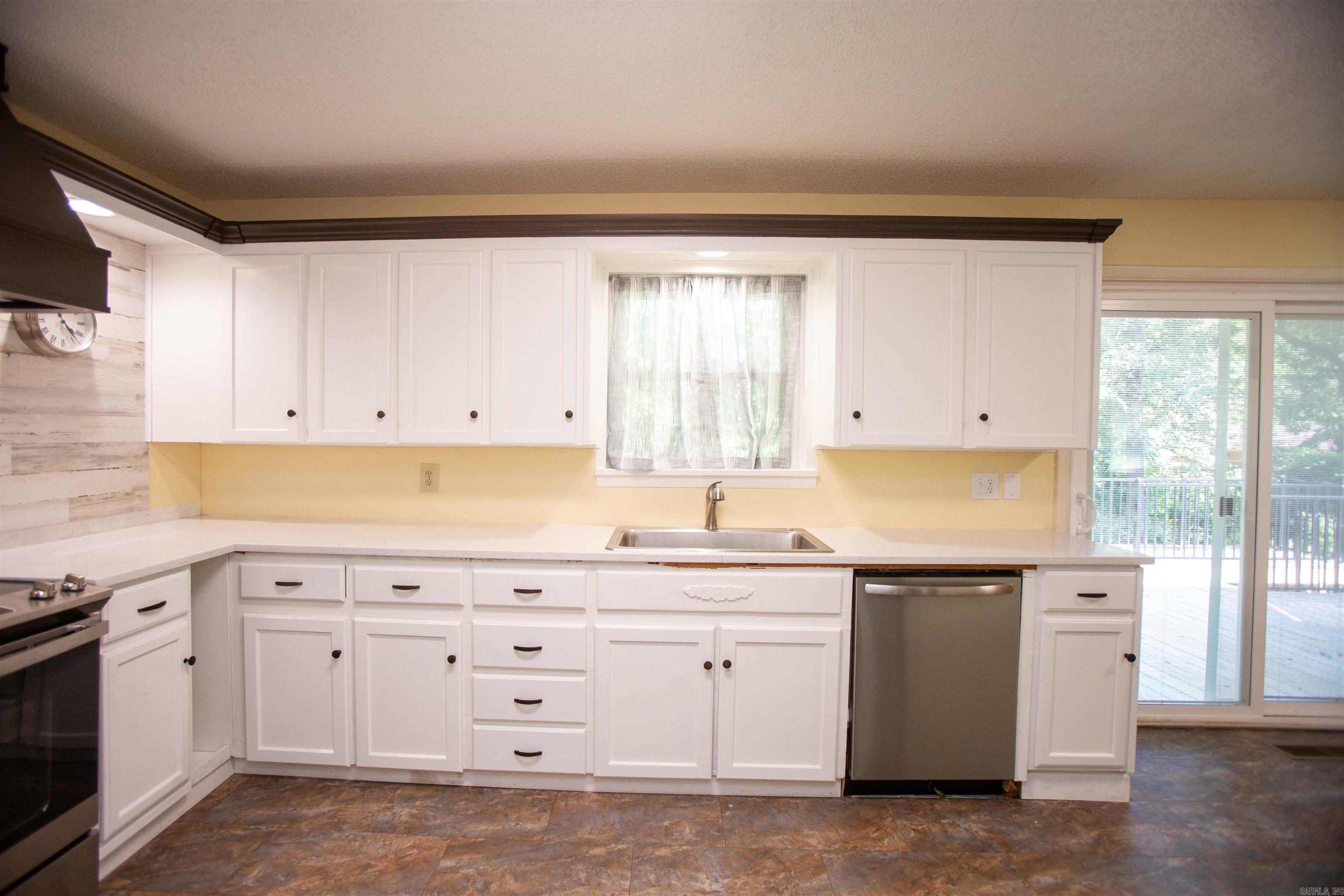 5010 Glenmere Road Property Photo 14
