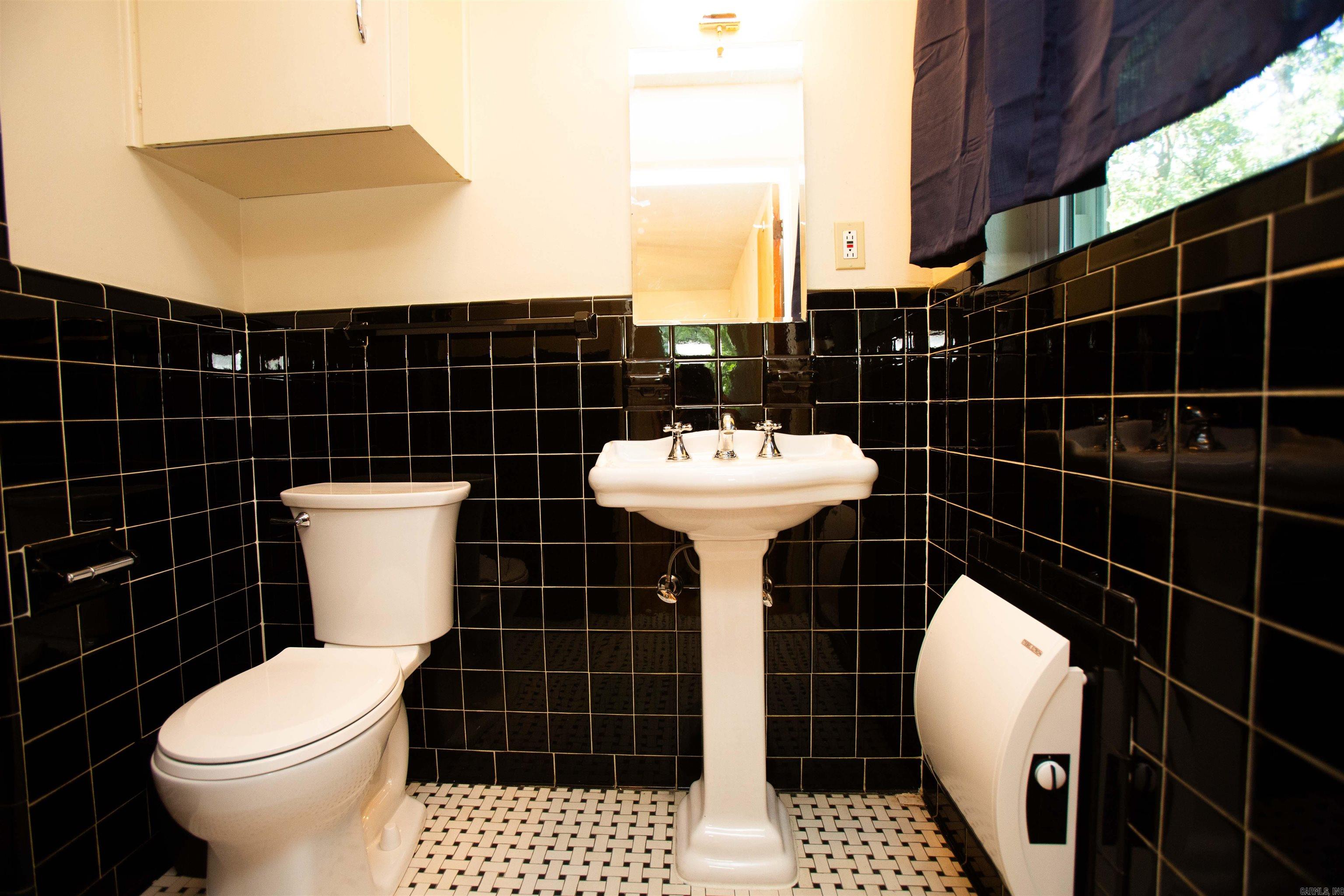 5010 Glenmere Road Property Photo 19