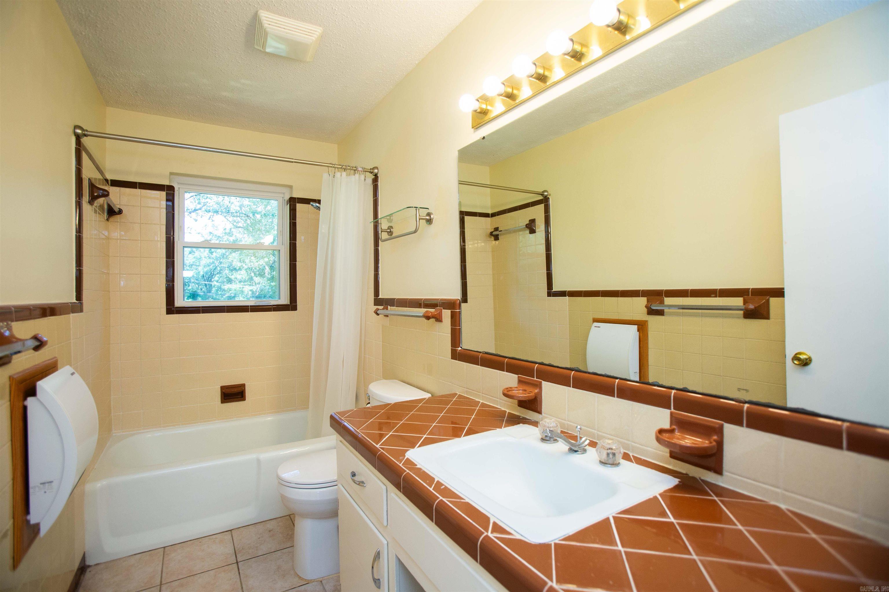 5010 Glenmere Road Property Photo 23