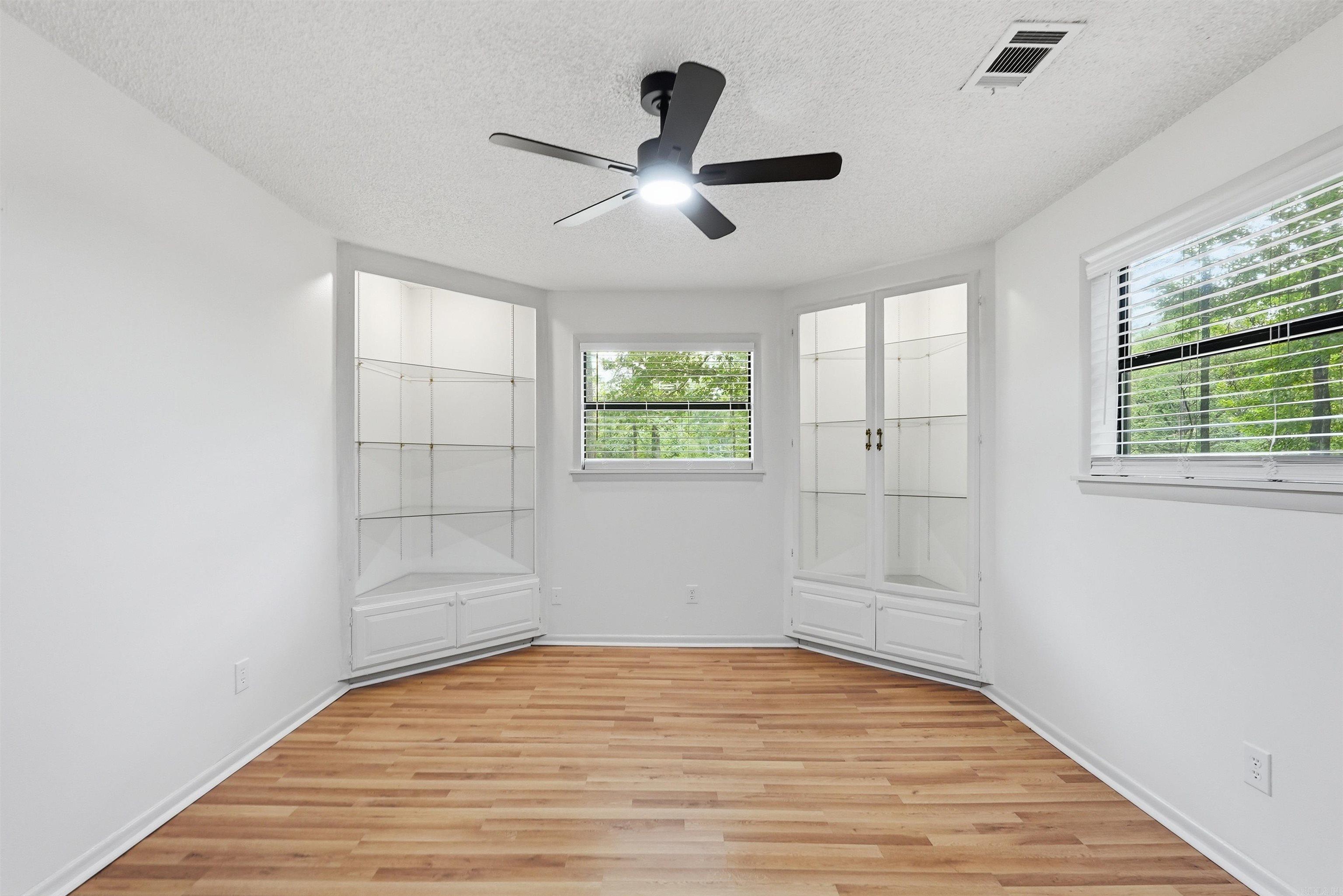 450 Plum Hollow Boulevard Property Photo 26