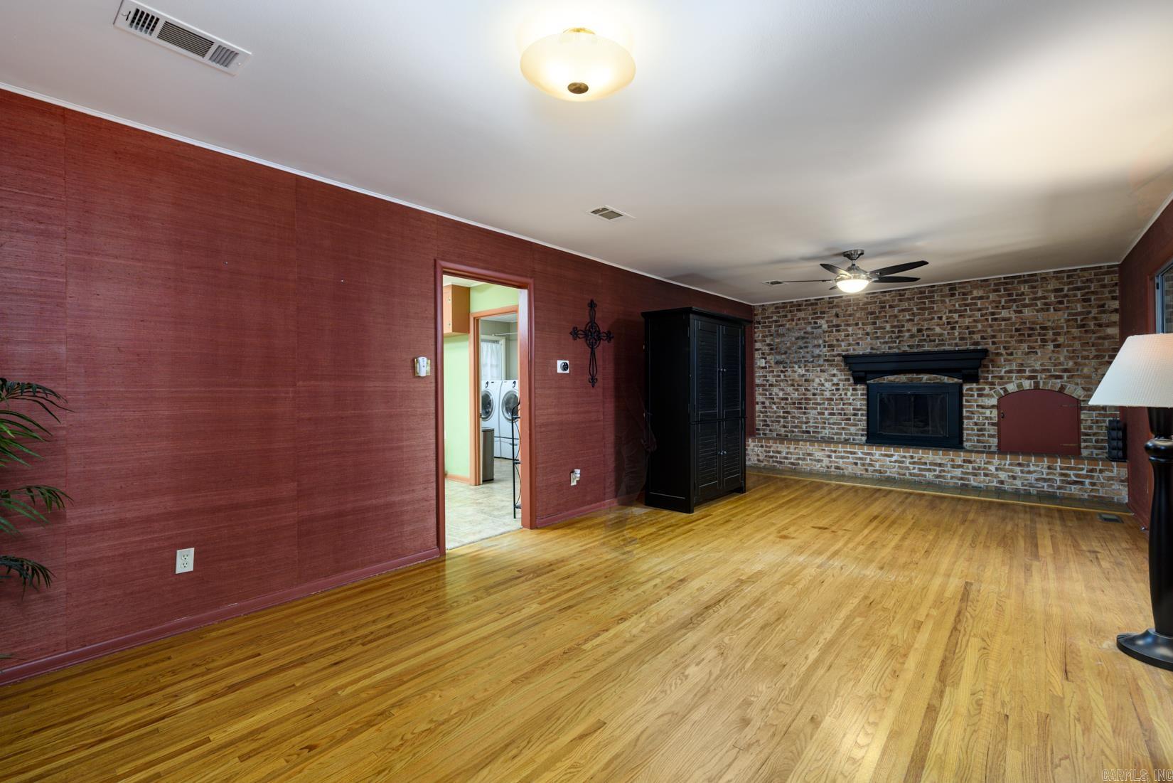 7618 Iowa Drive Property Photo 3