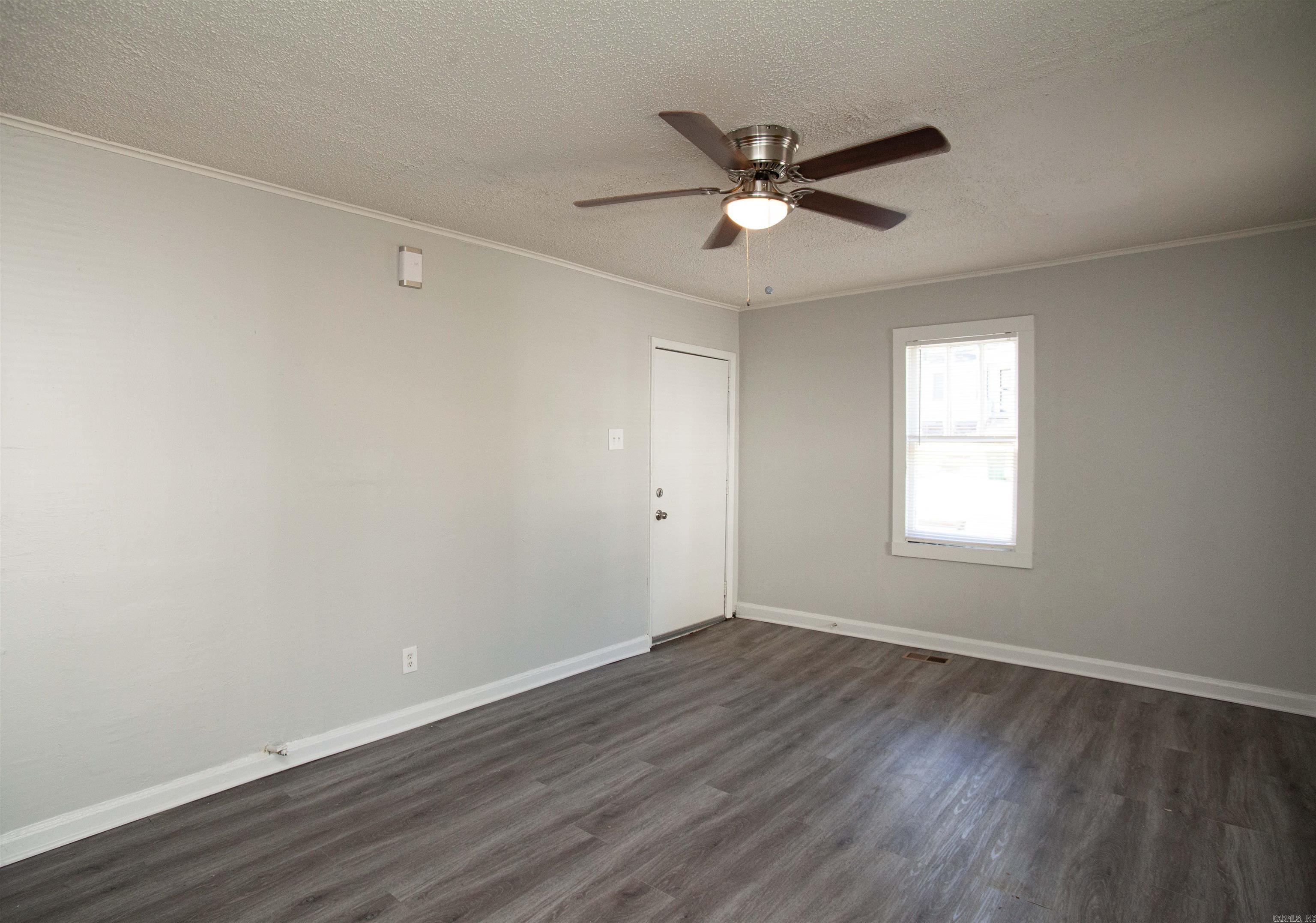 1411 S Jackson Street Property Photo 5