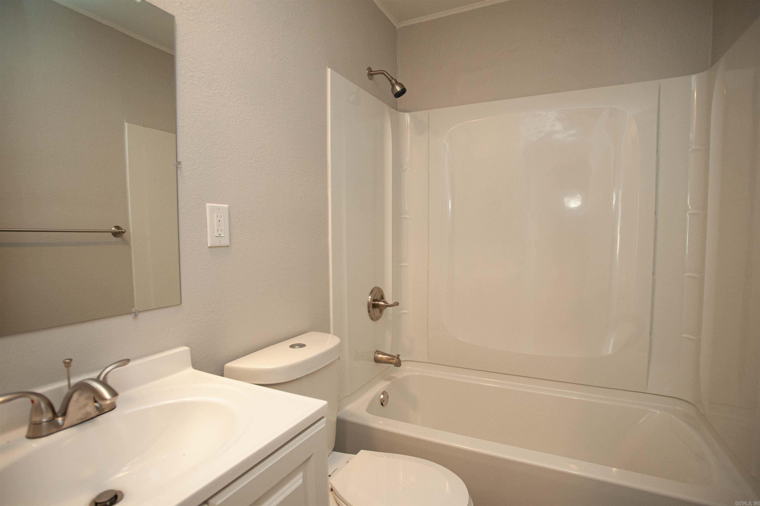 1411 S Jackson Street Property Photo 6