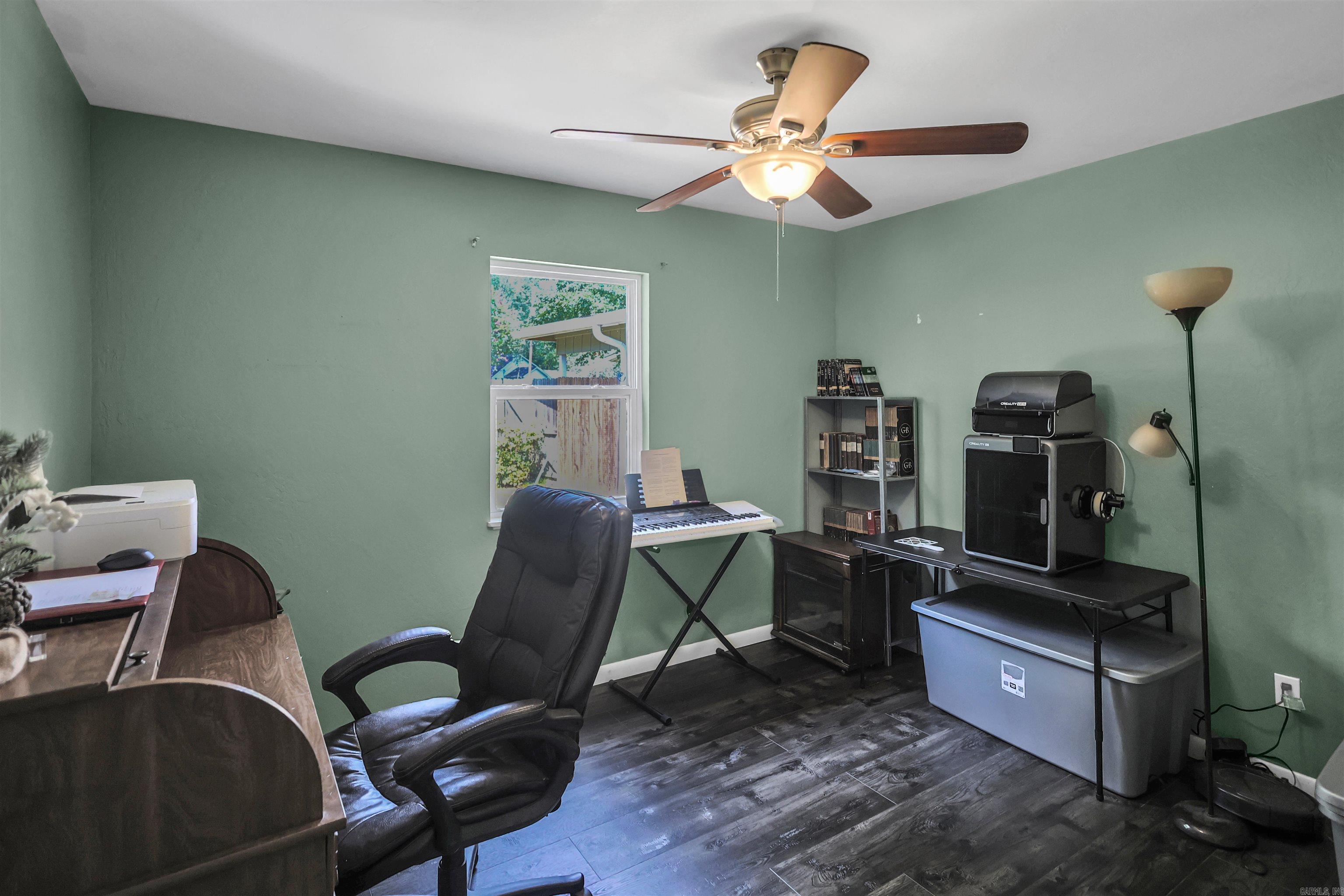 1007 Lakeside Drive Property Photo 31