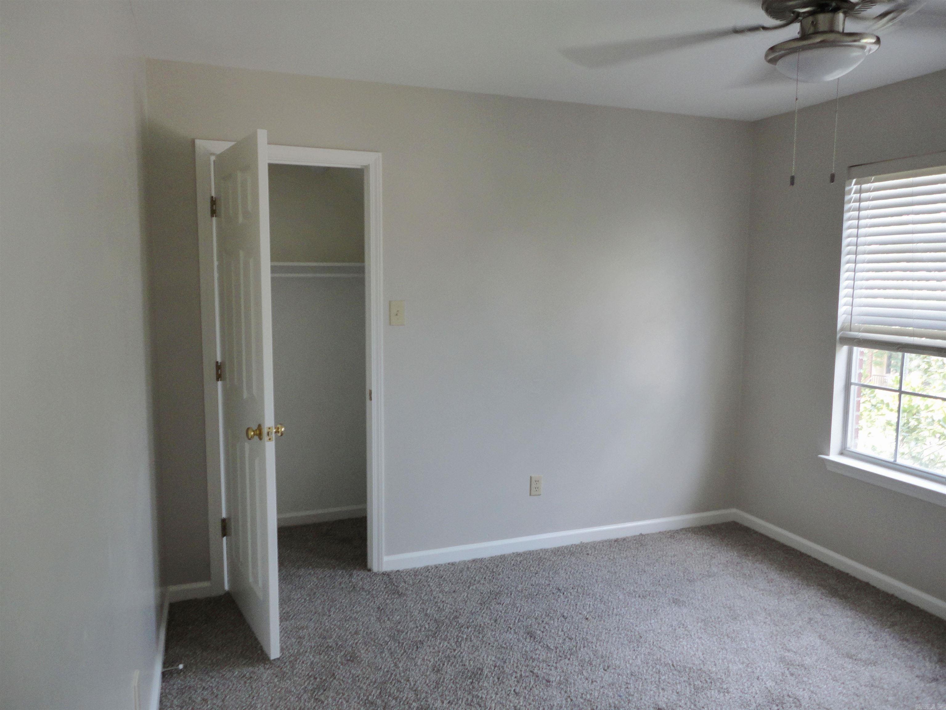 4307 Old Oak Drive Property Photo 17