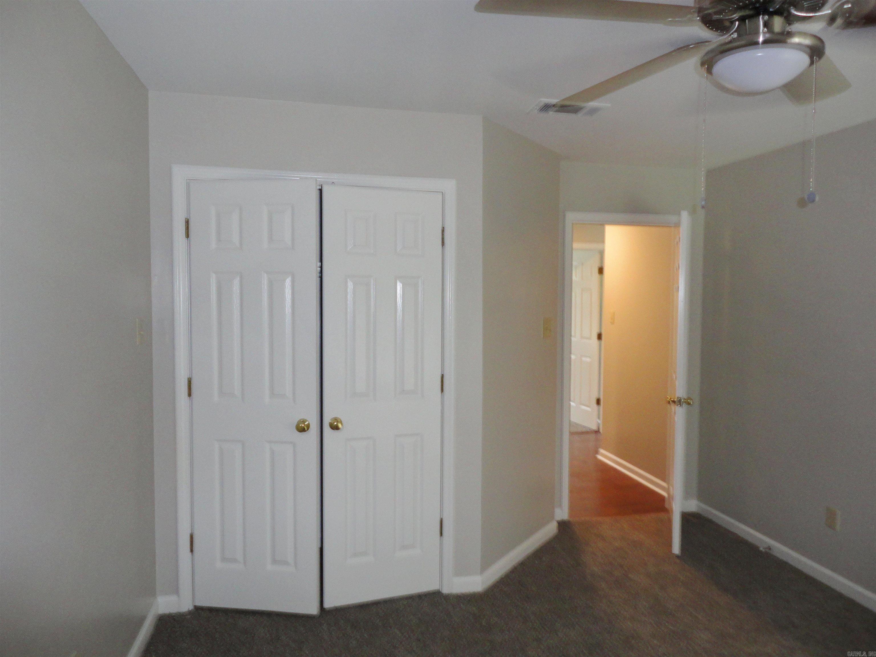 4307 Old Oak Drive Property Photo 19