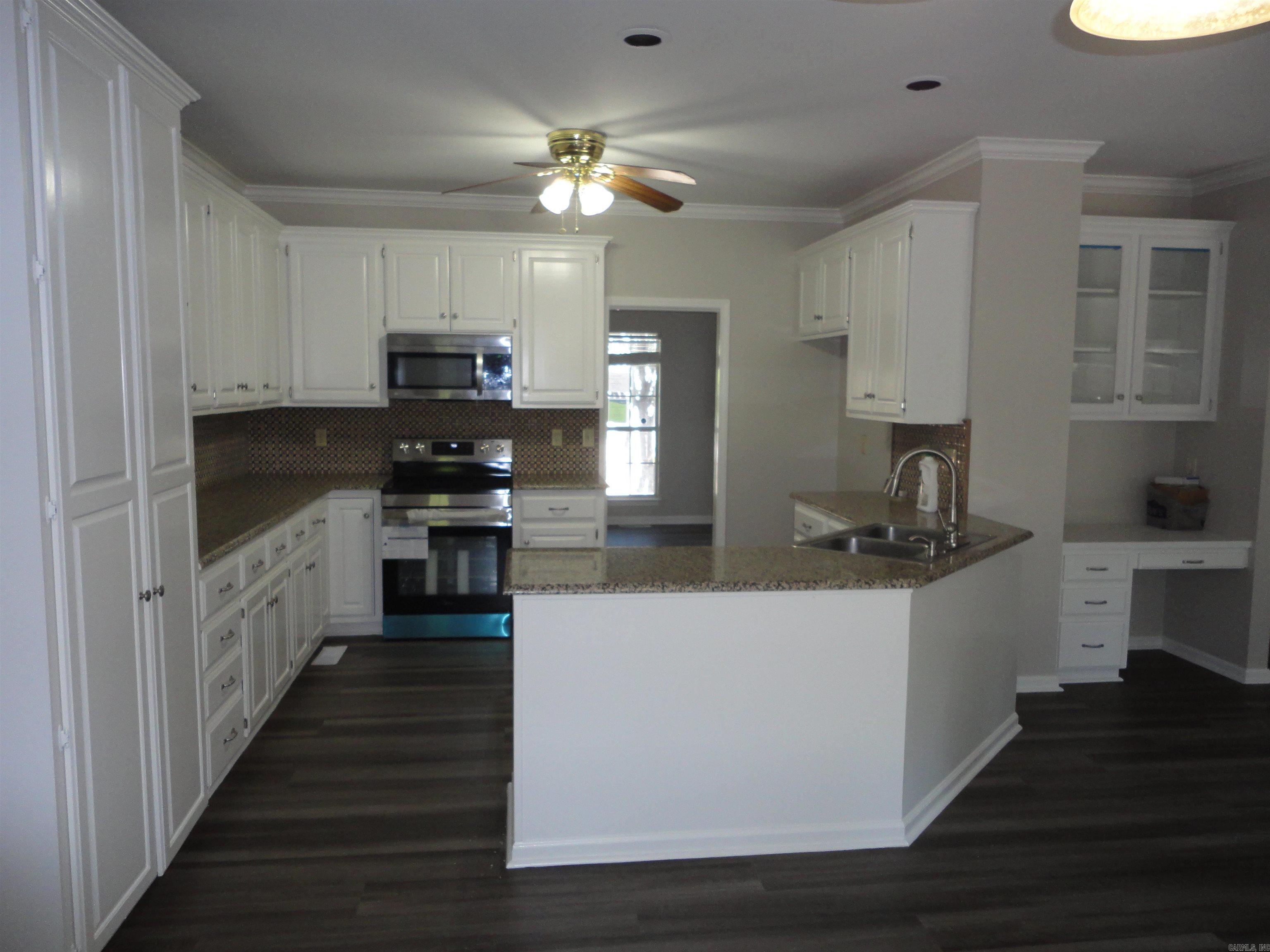 4307 Old Oak Drive Property Photo 22