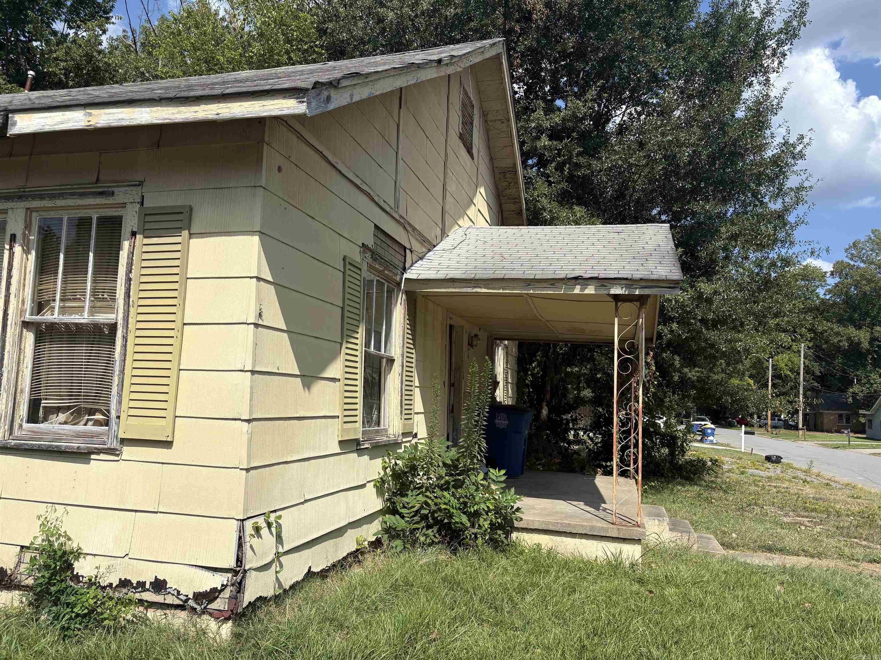 1723 W Long 17th Street Property Photo 4