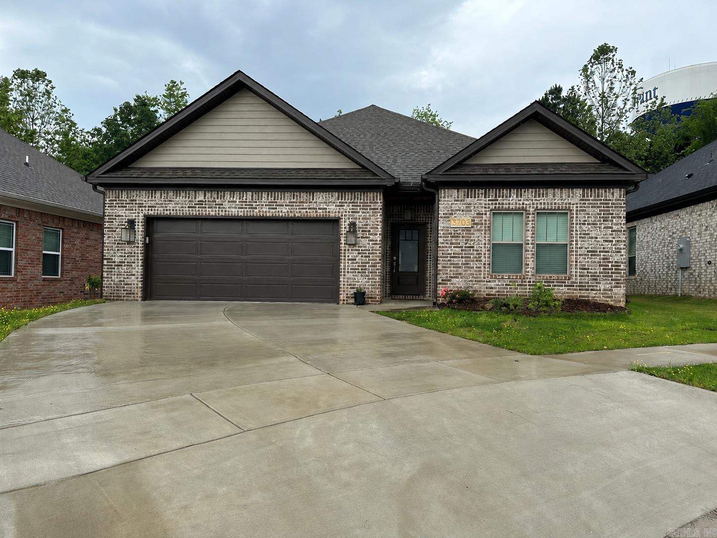 3703 Logan Ridge Property Photo 1