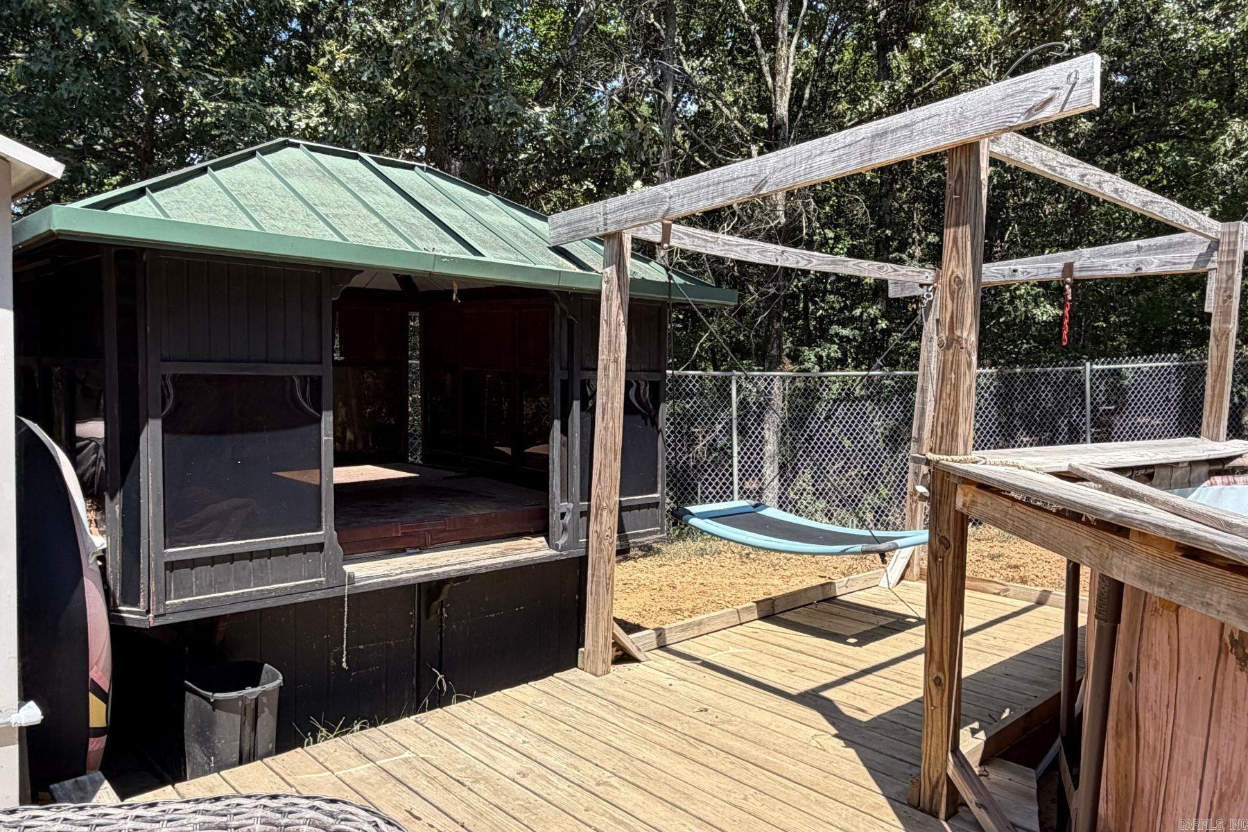 8202 Oak Creek Property Photo 18