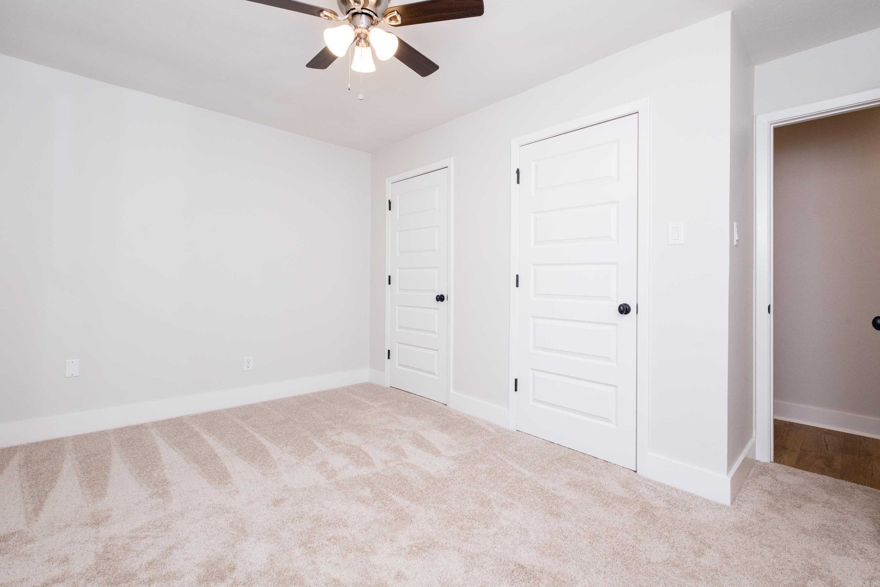 3025 Razorback Road Property Photo 26