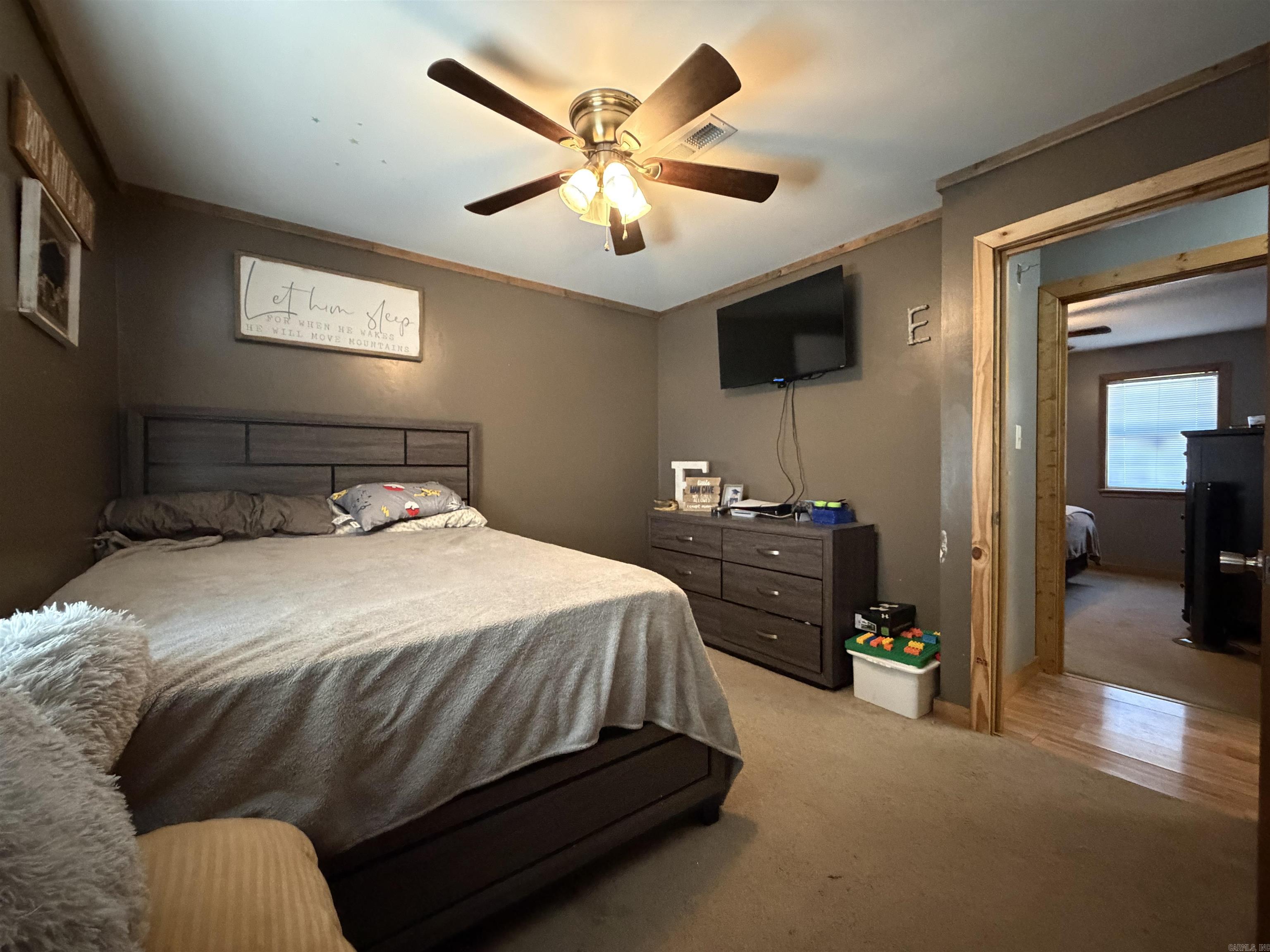 1203 N Charlyne Avenue Property Photo 15