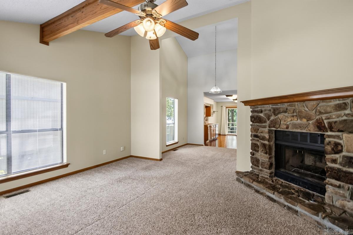 109 Sugar Maple Drive Property Photo 3