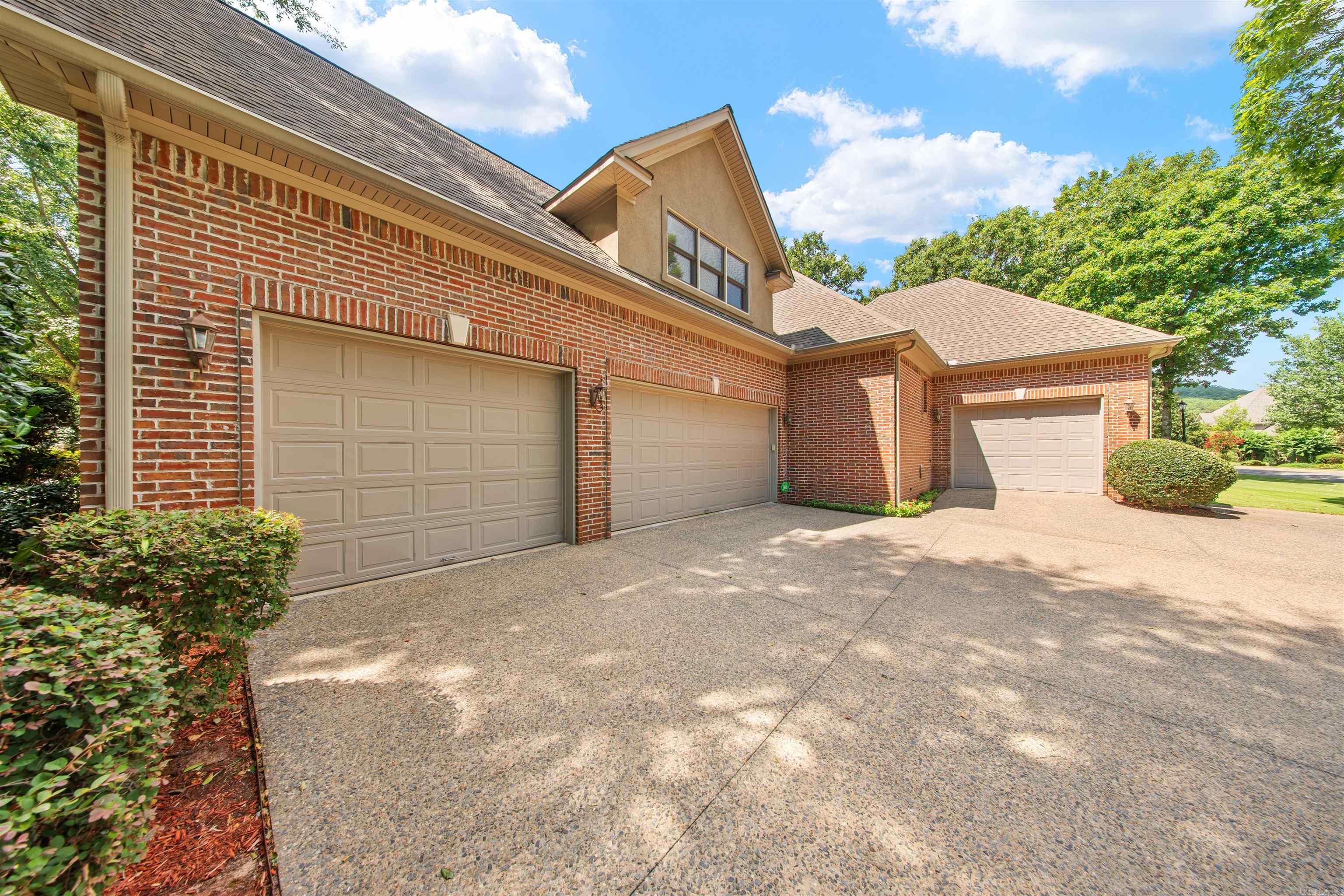 17 Maisons Drive Property Photo 47