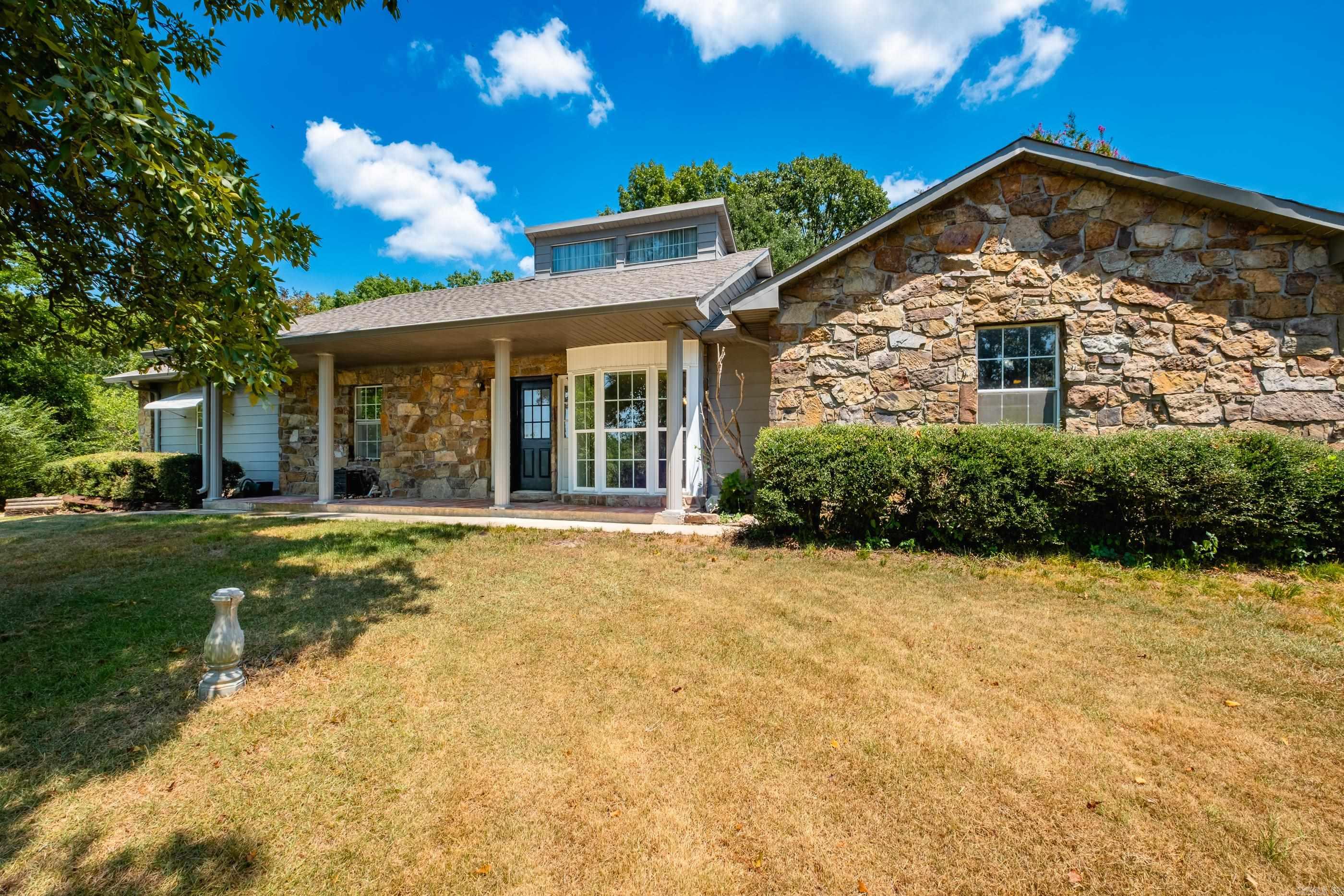 8222 Ridge Road Property Photo 1