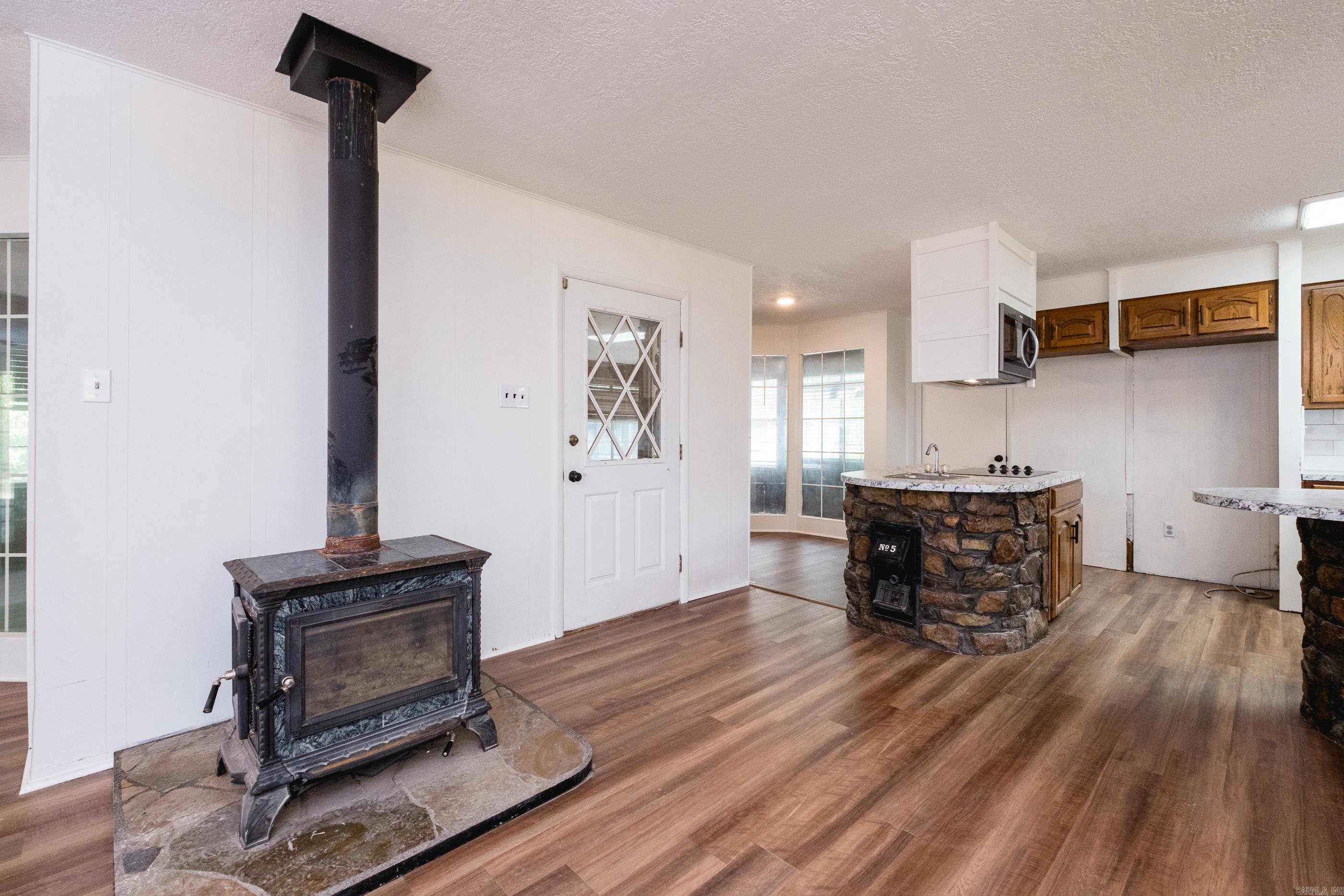 8222 Ridge Road Property Photo 24