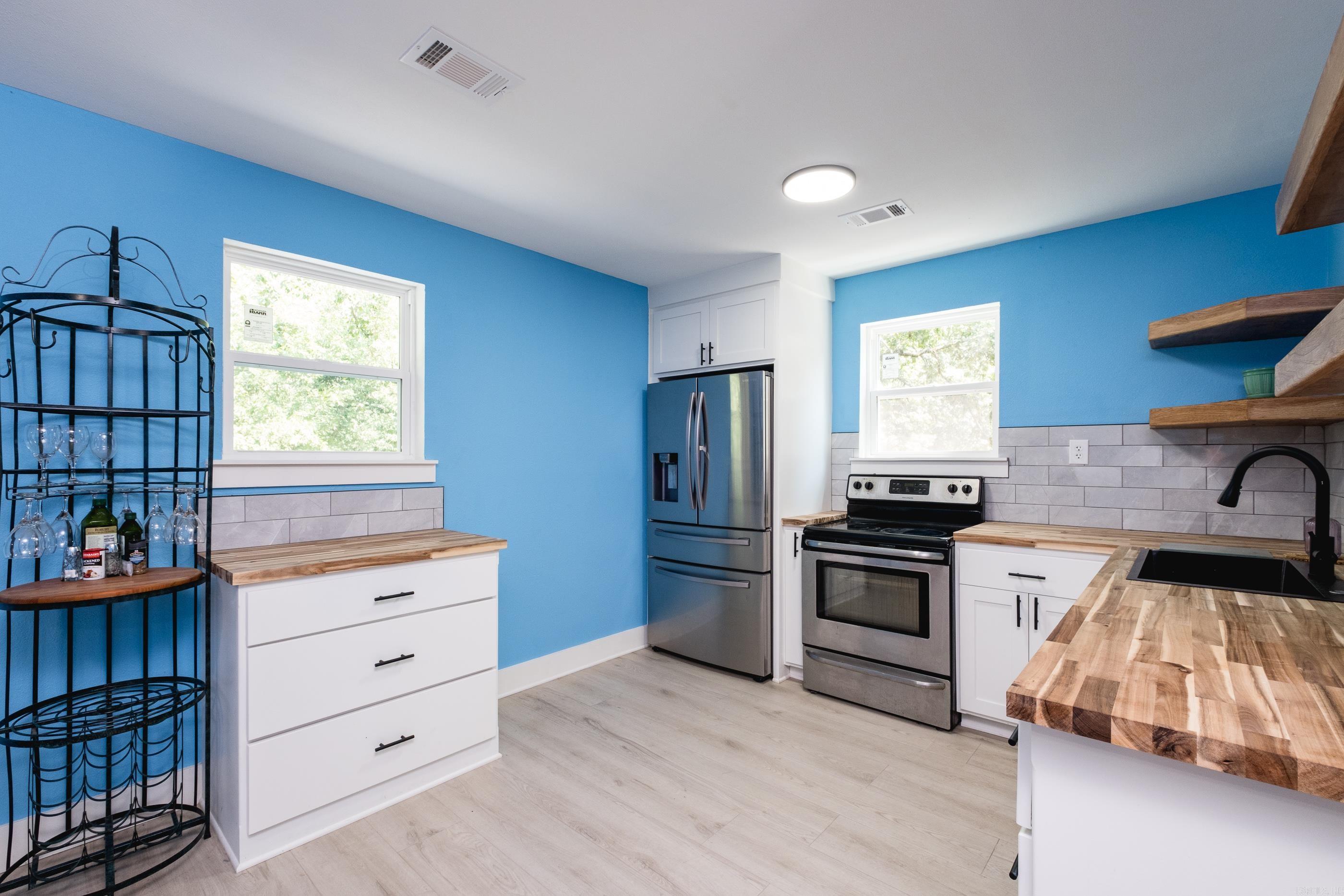 8222 Ridge Road Property Photo 39