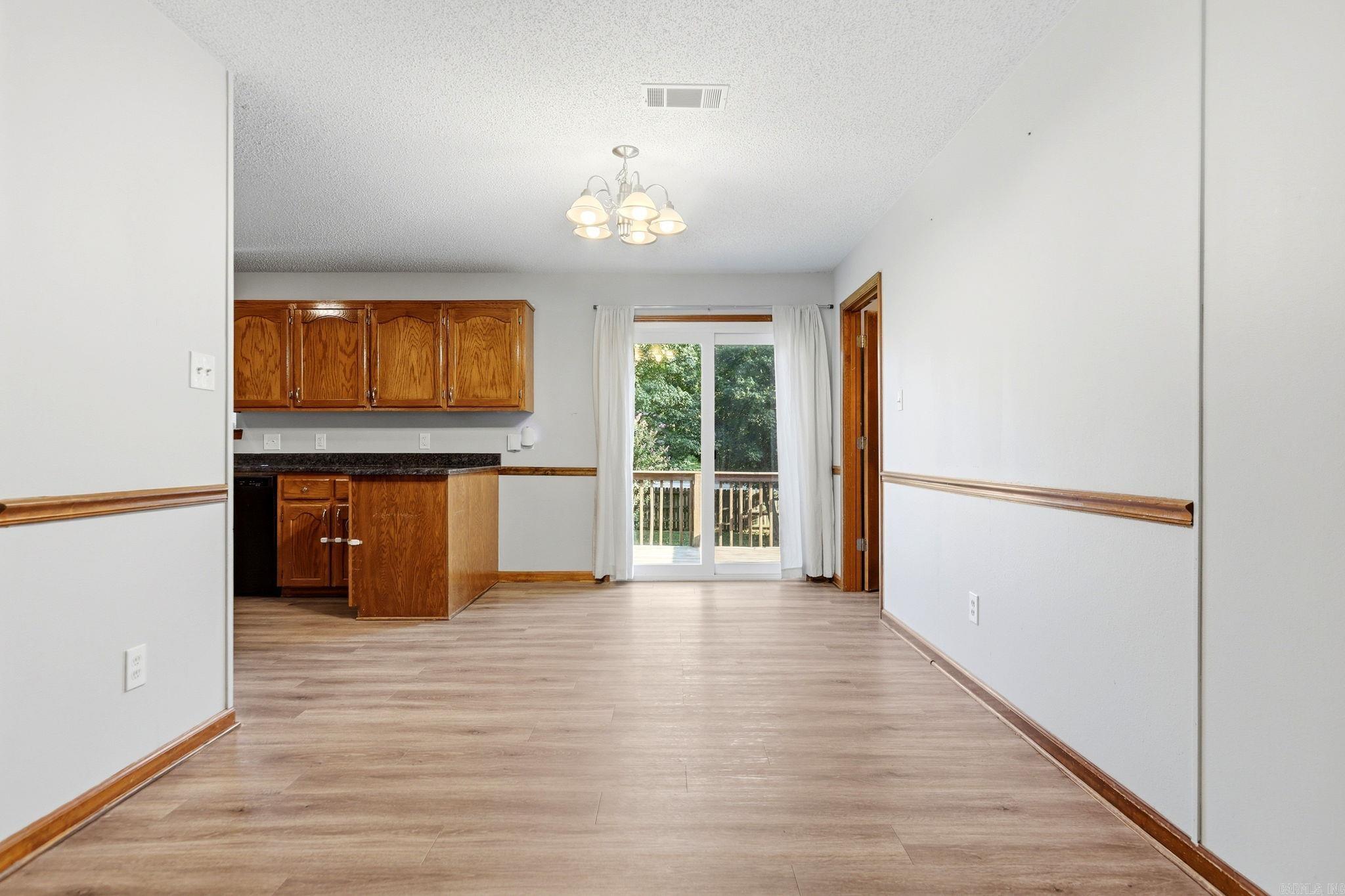 2505 Rolling Brook Drive Property Photo 10