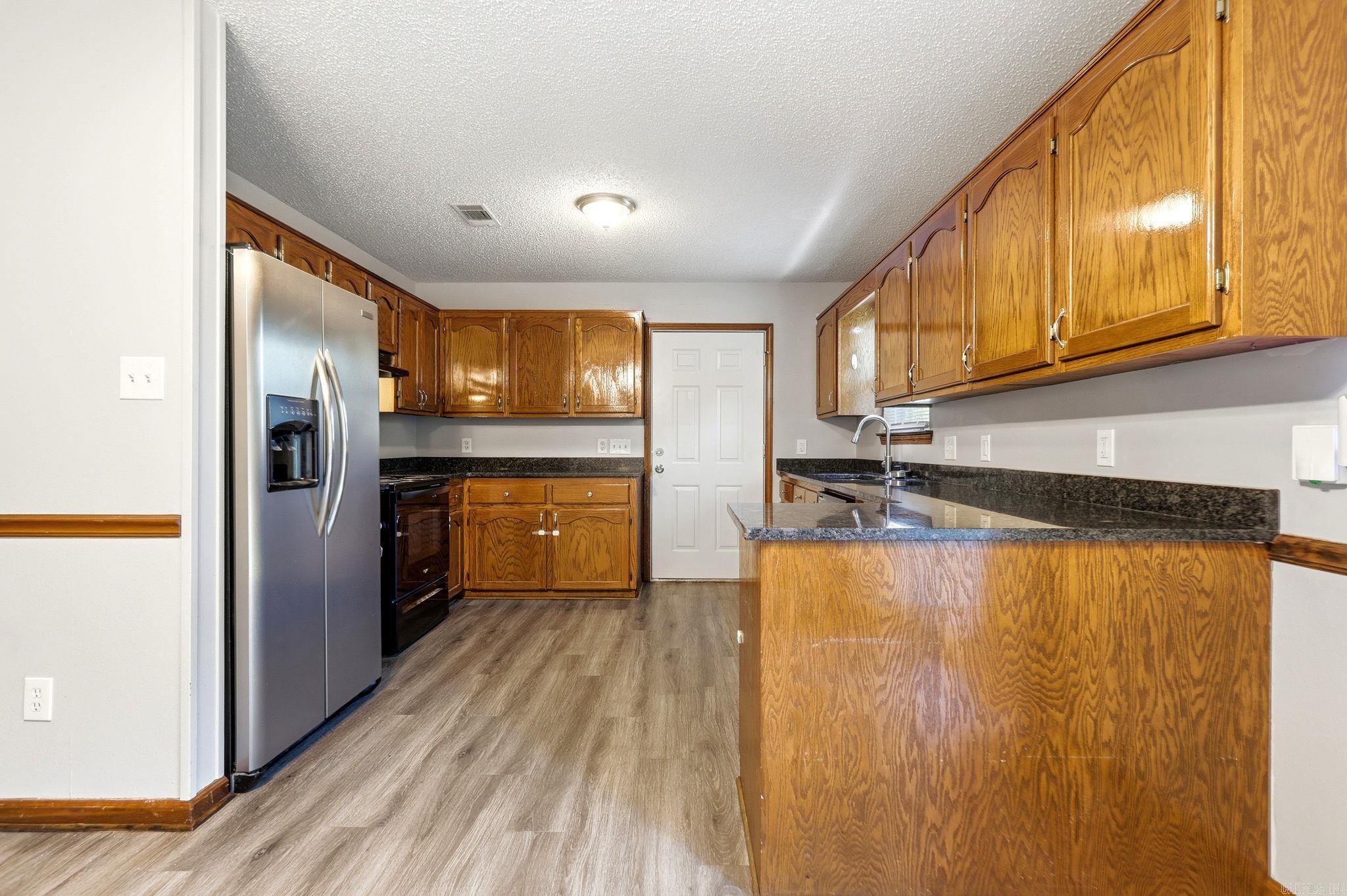 2505 Rolling Brook Drive Property Photo 11