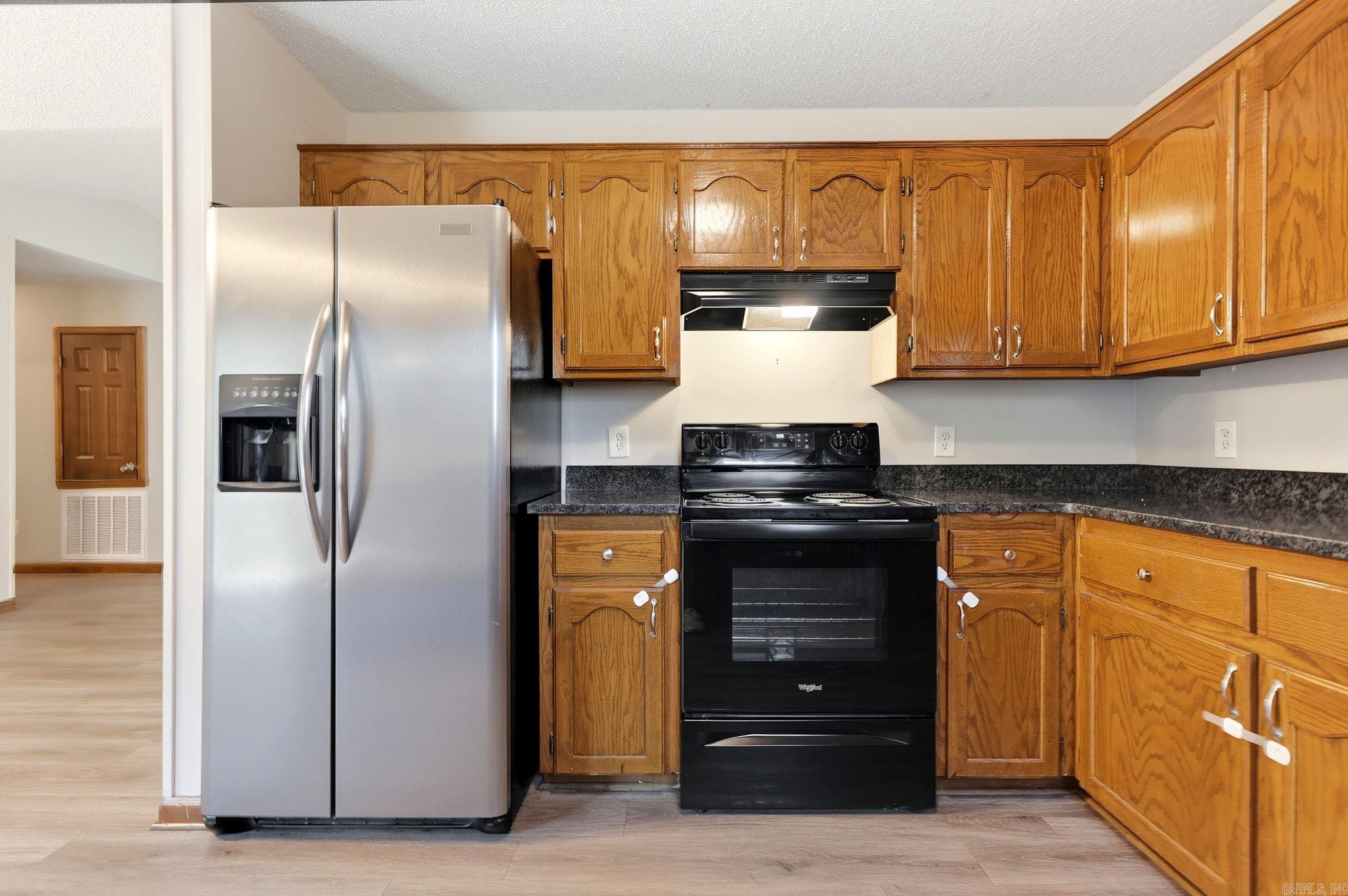 2505 Rolling Brook Drive Property Photo 14