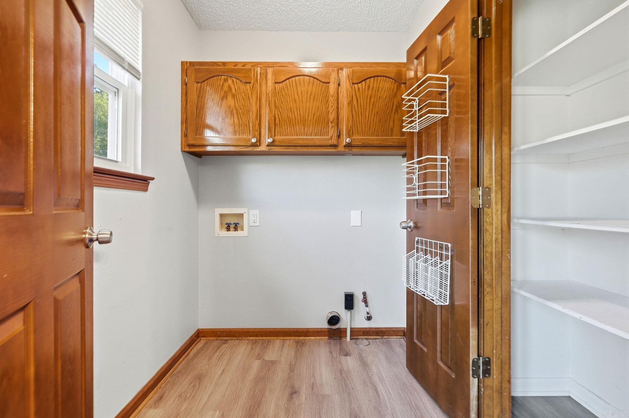 2505 Rolling Brook Drive Property Photo 16