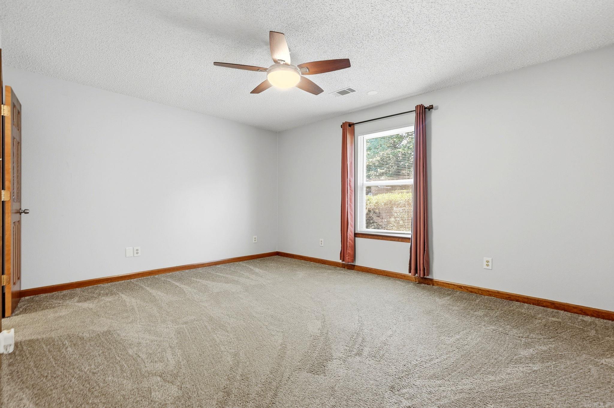 2505 Rolling Brook Drive Property Photo 23