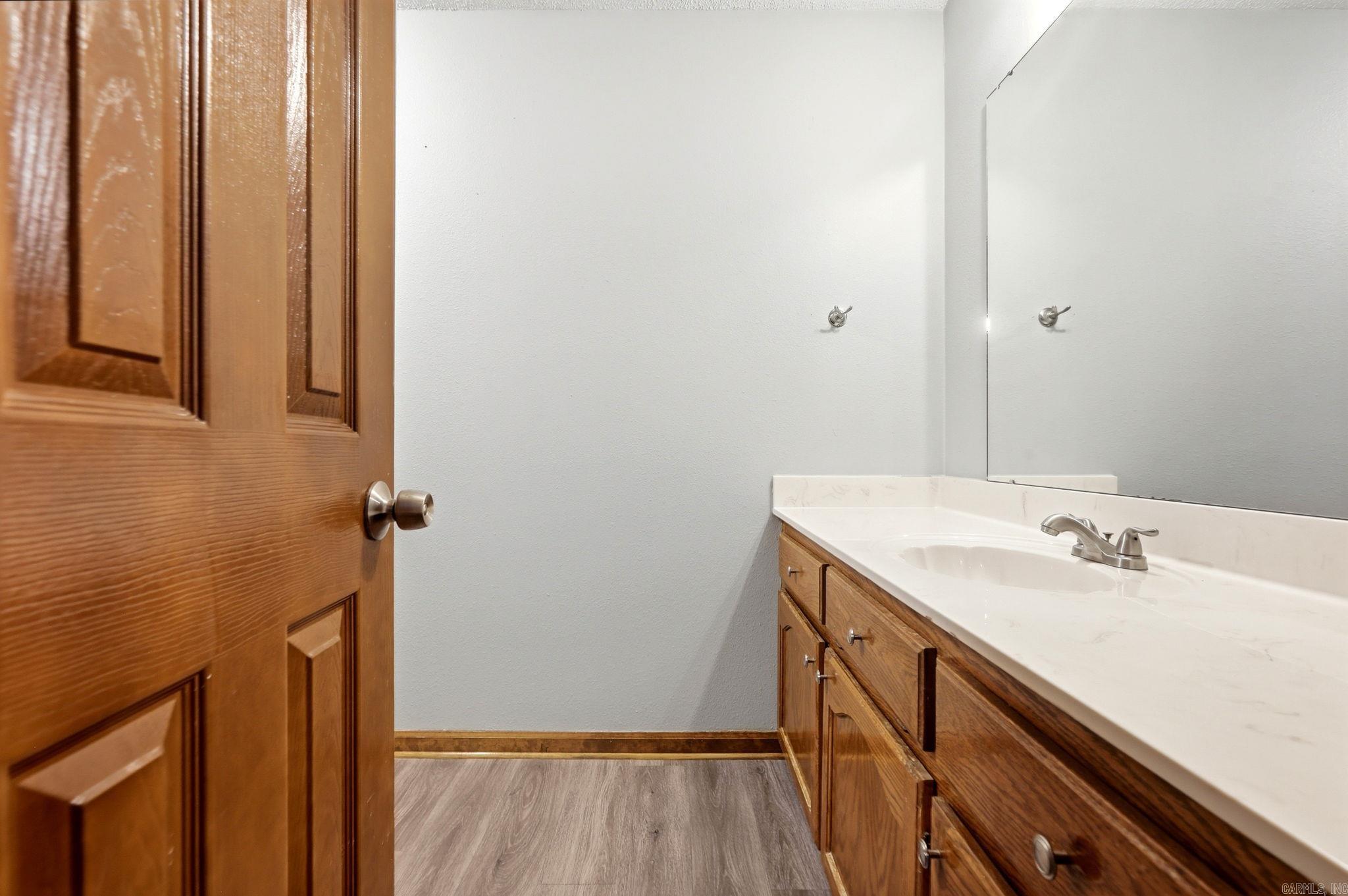 2505 Rolling Brook Drive Property Photo 28