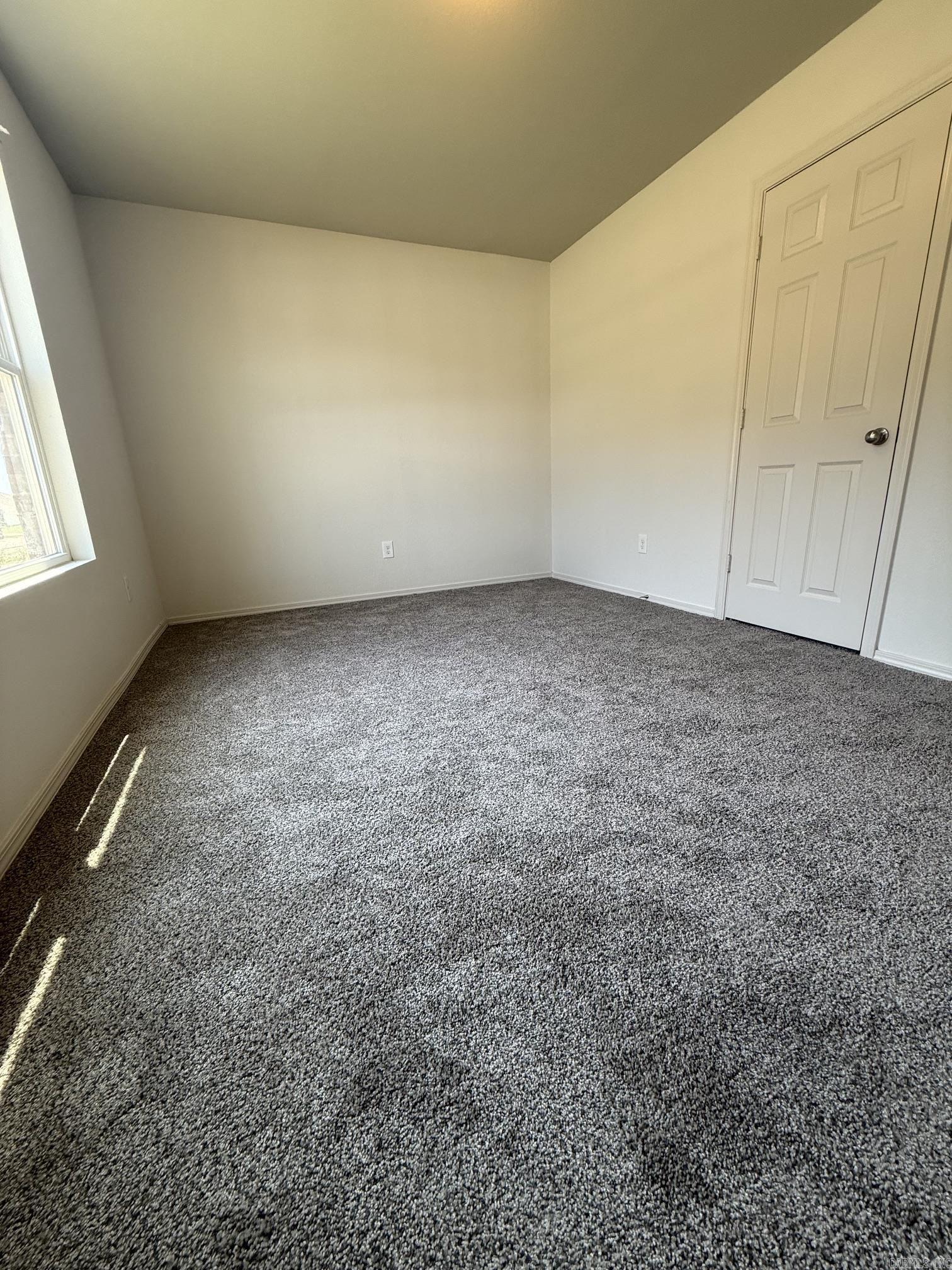 322 Emma Drive Property Photo 3