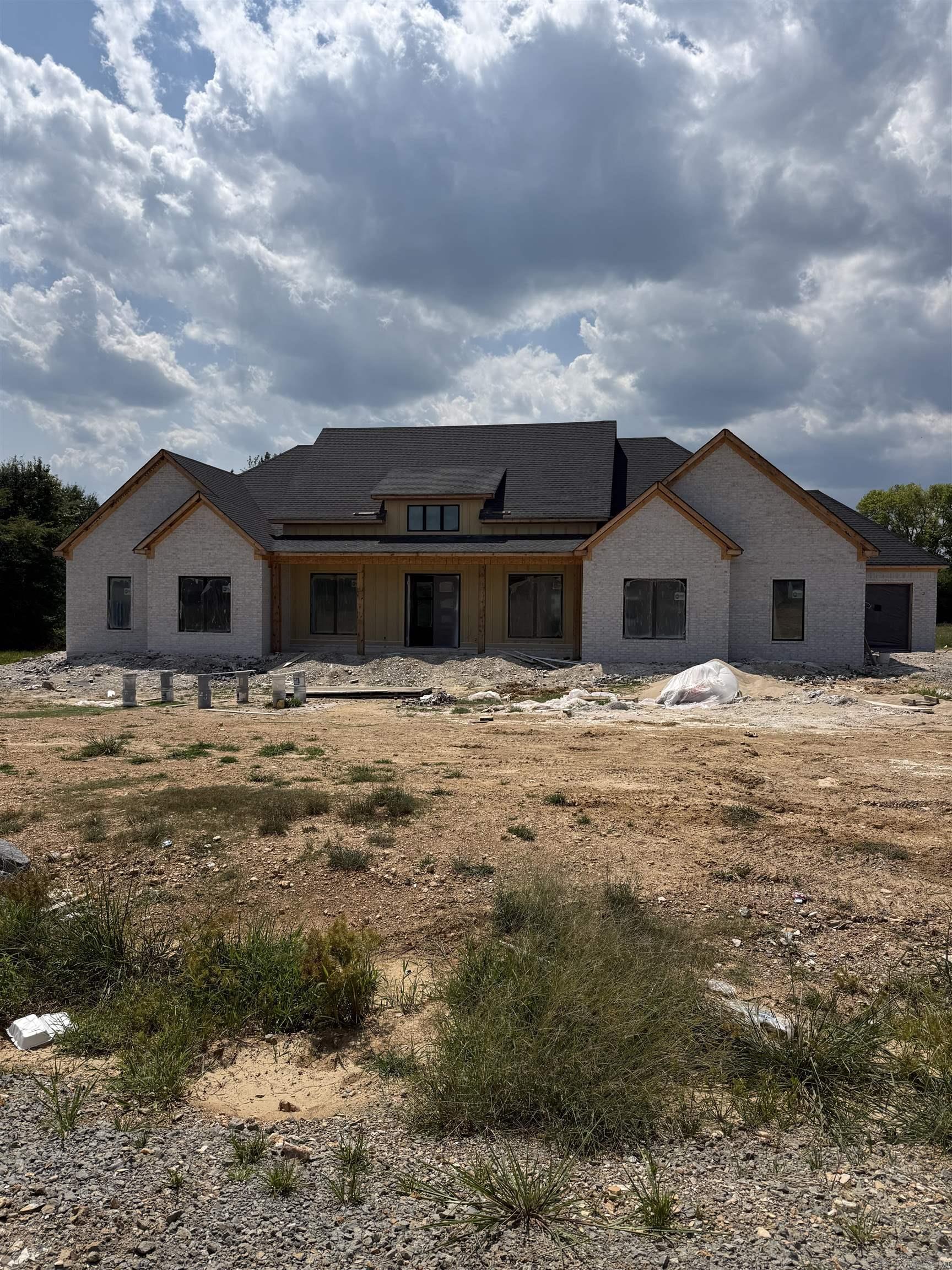 109 Liberty Oaks Property Photo 1
