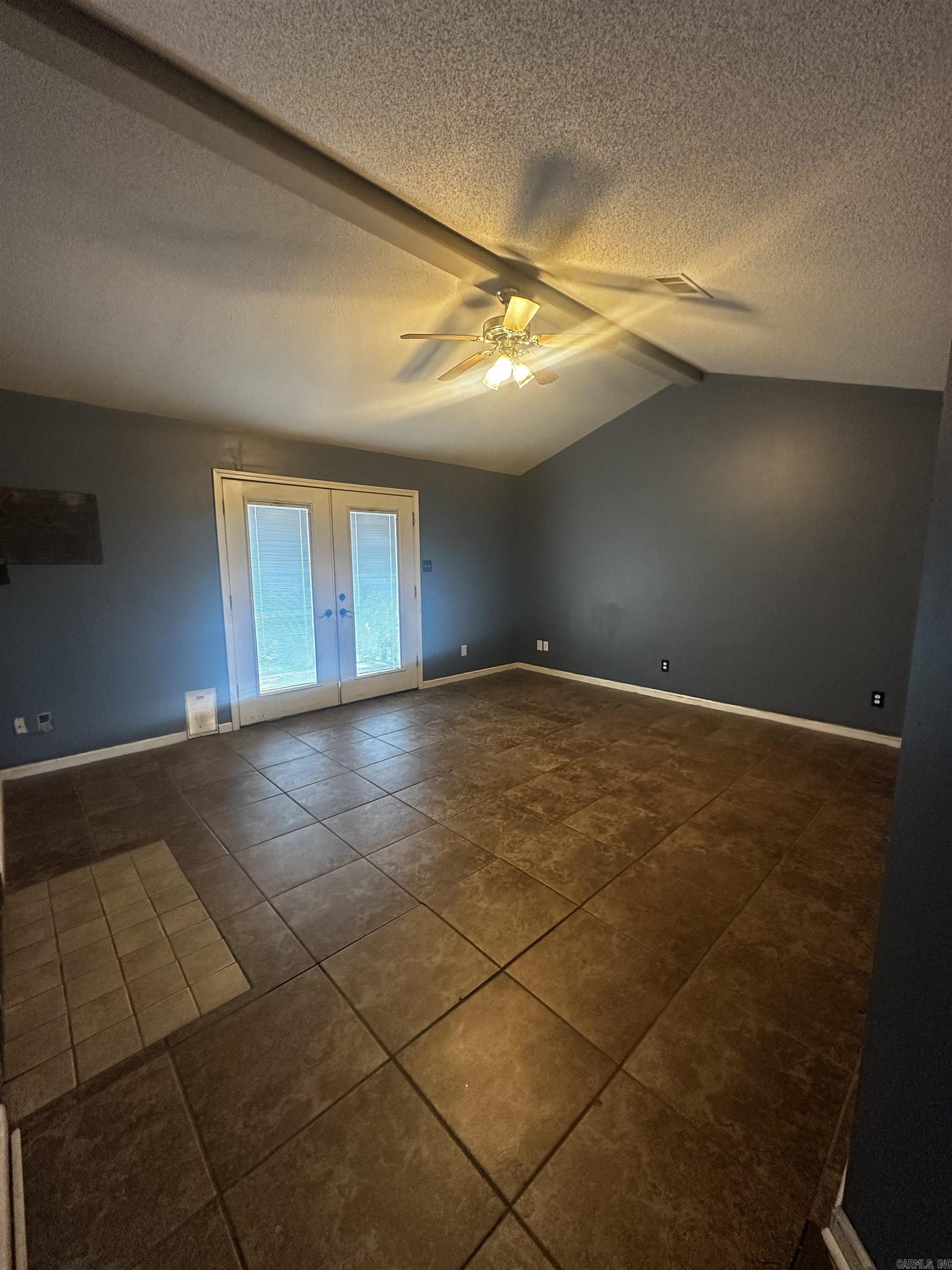 298 Jeffery Lane Property Photo 6