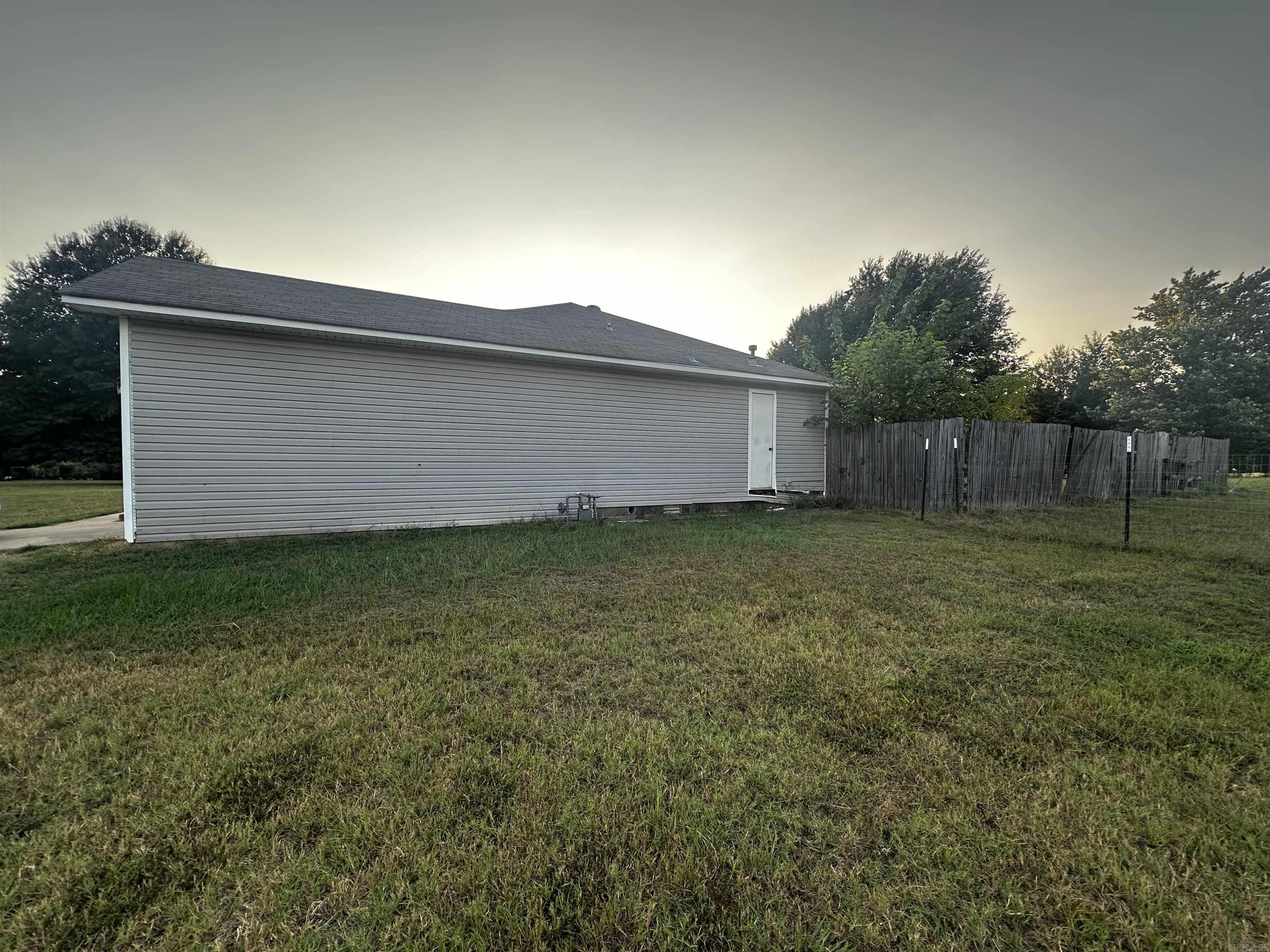 298 Jeffery Lane Property Photo 18