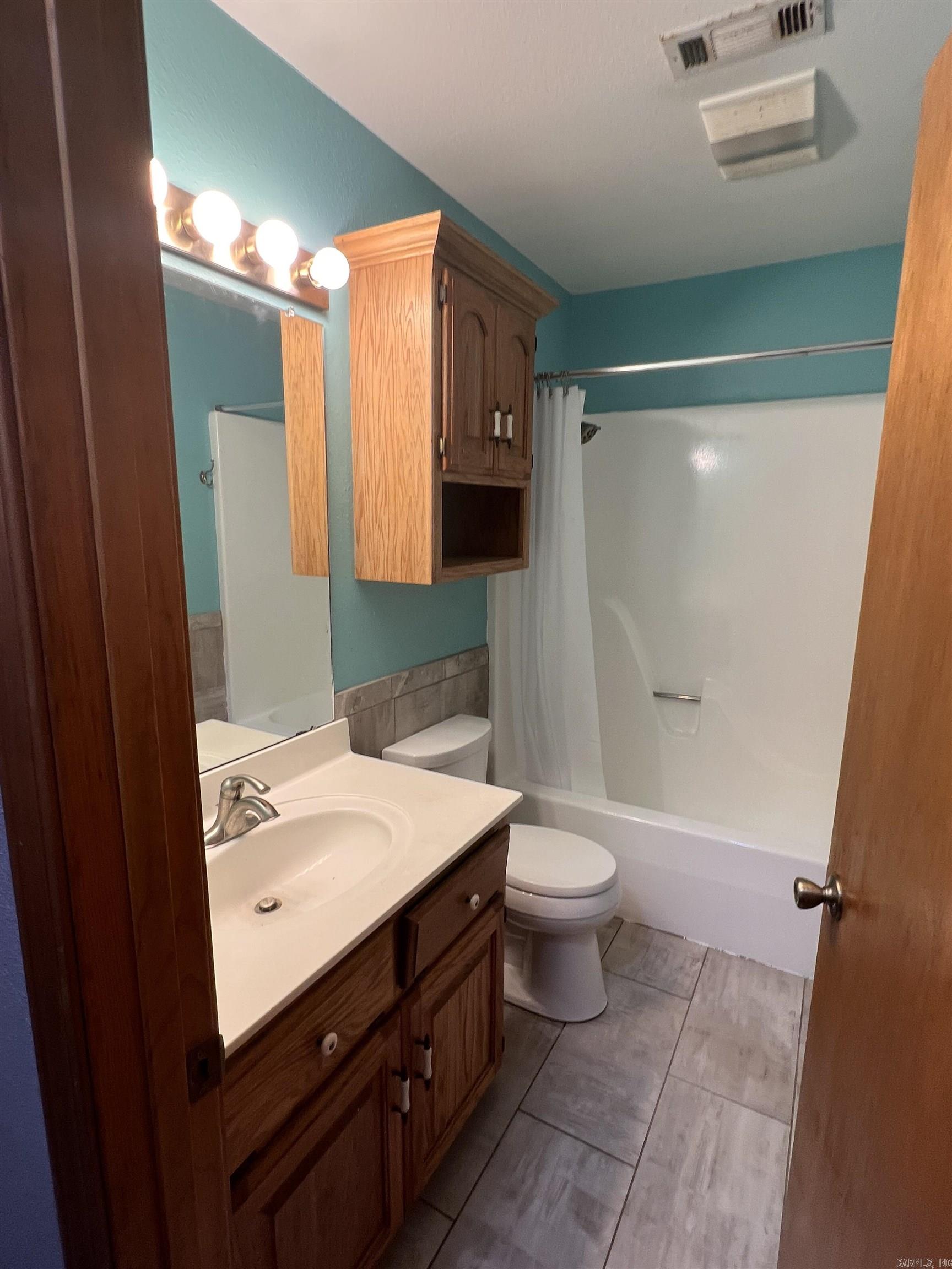4631 W Ash Street Property Photo 13