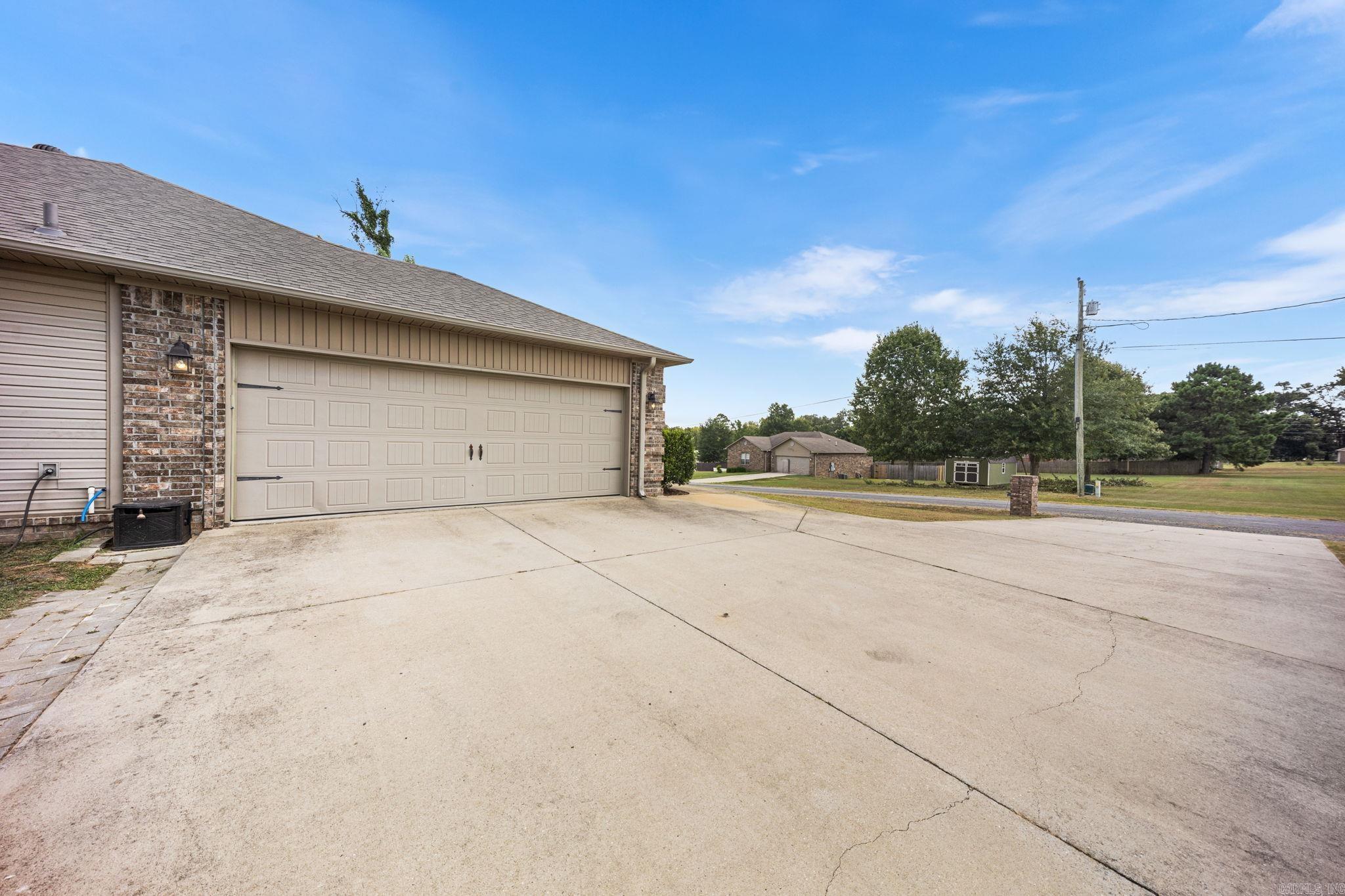 144 Bobwhite Trail Property Photo 5