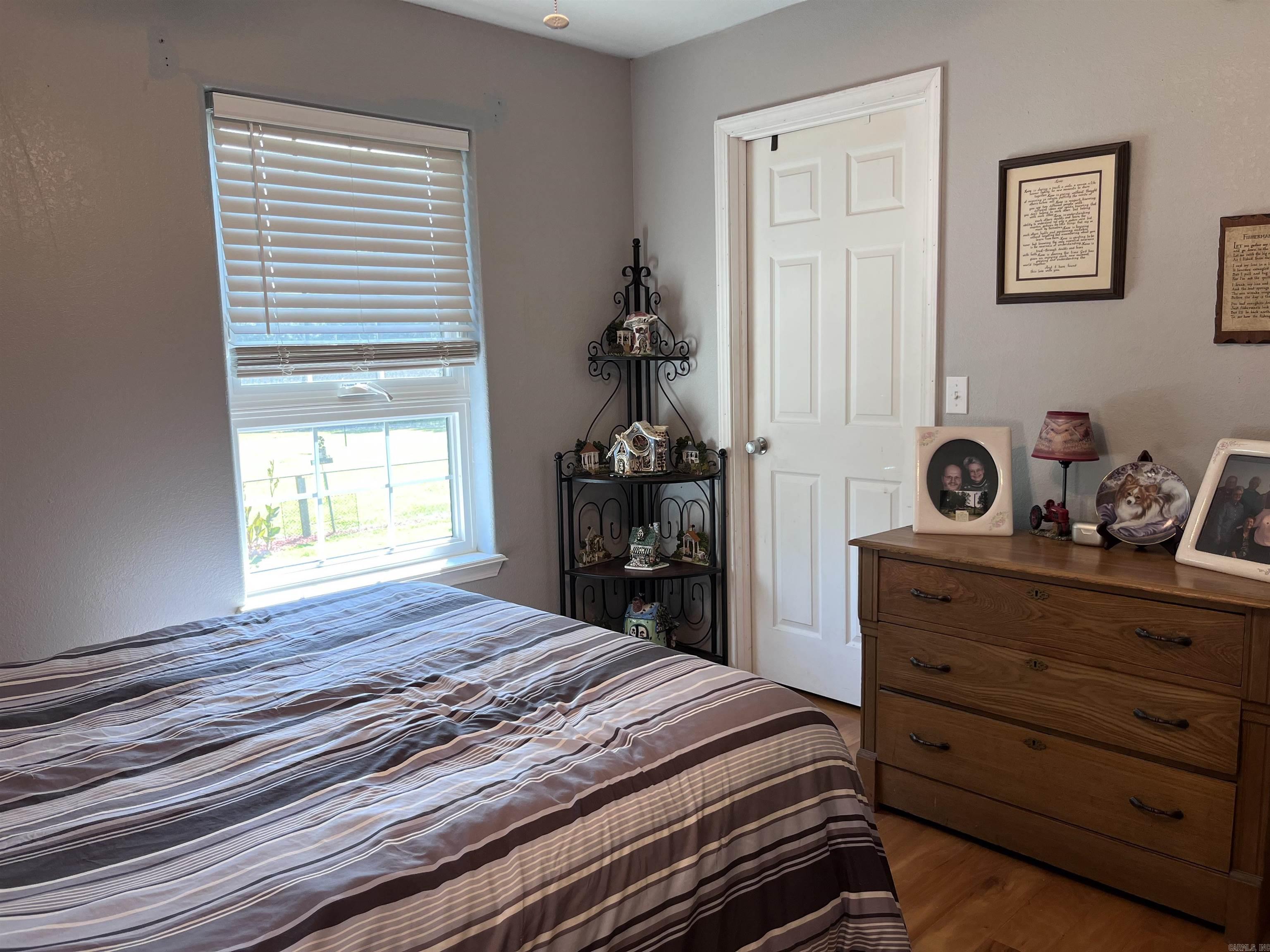 2076 Jimmy Creek Road Property Photo 19