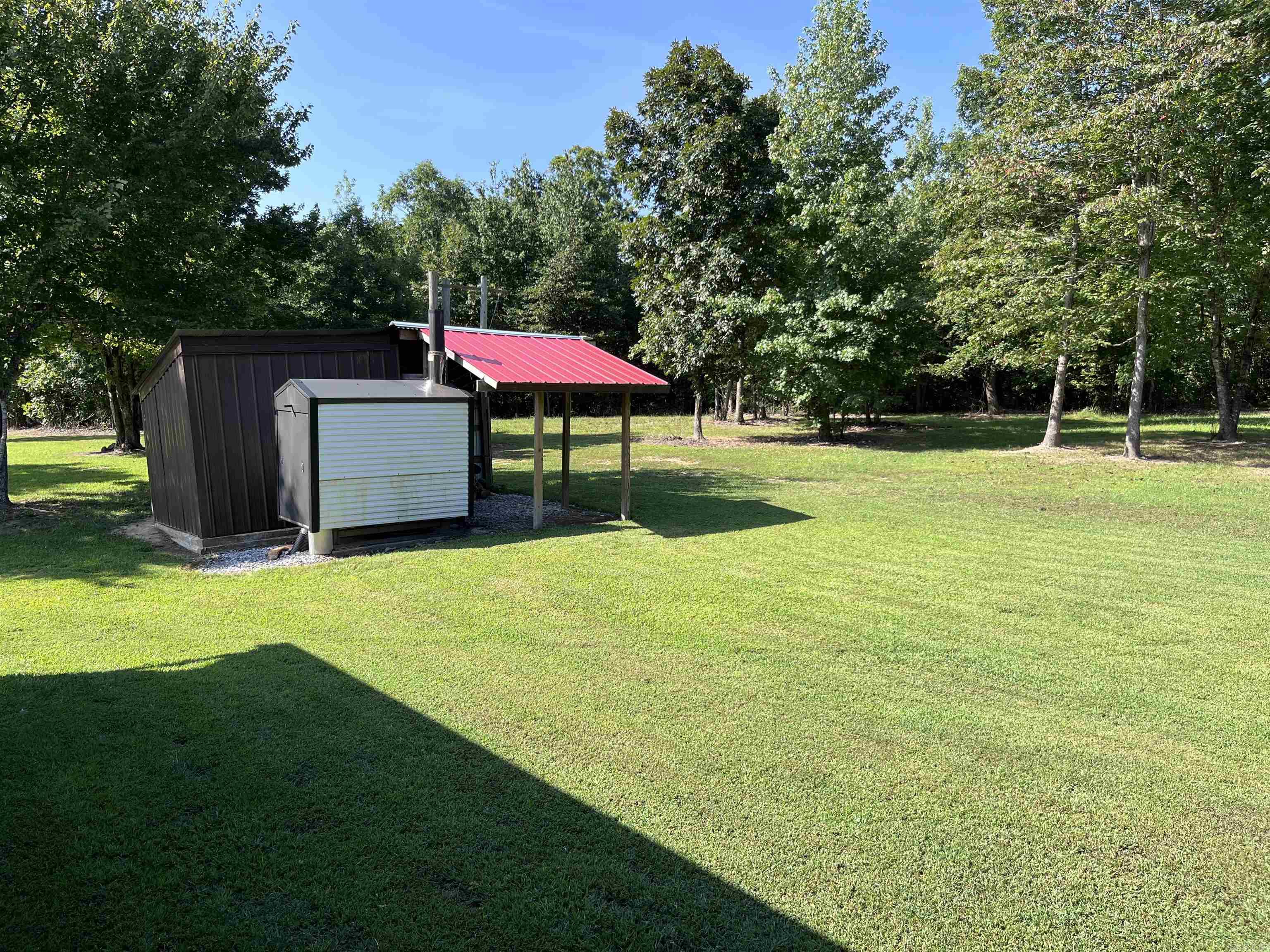 2076 Jimmy Creek Road Property Photo 25