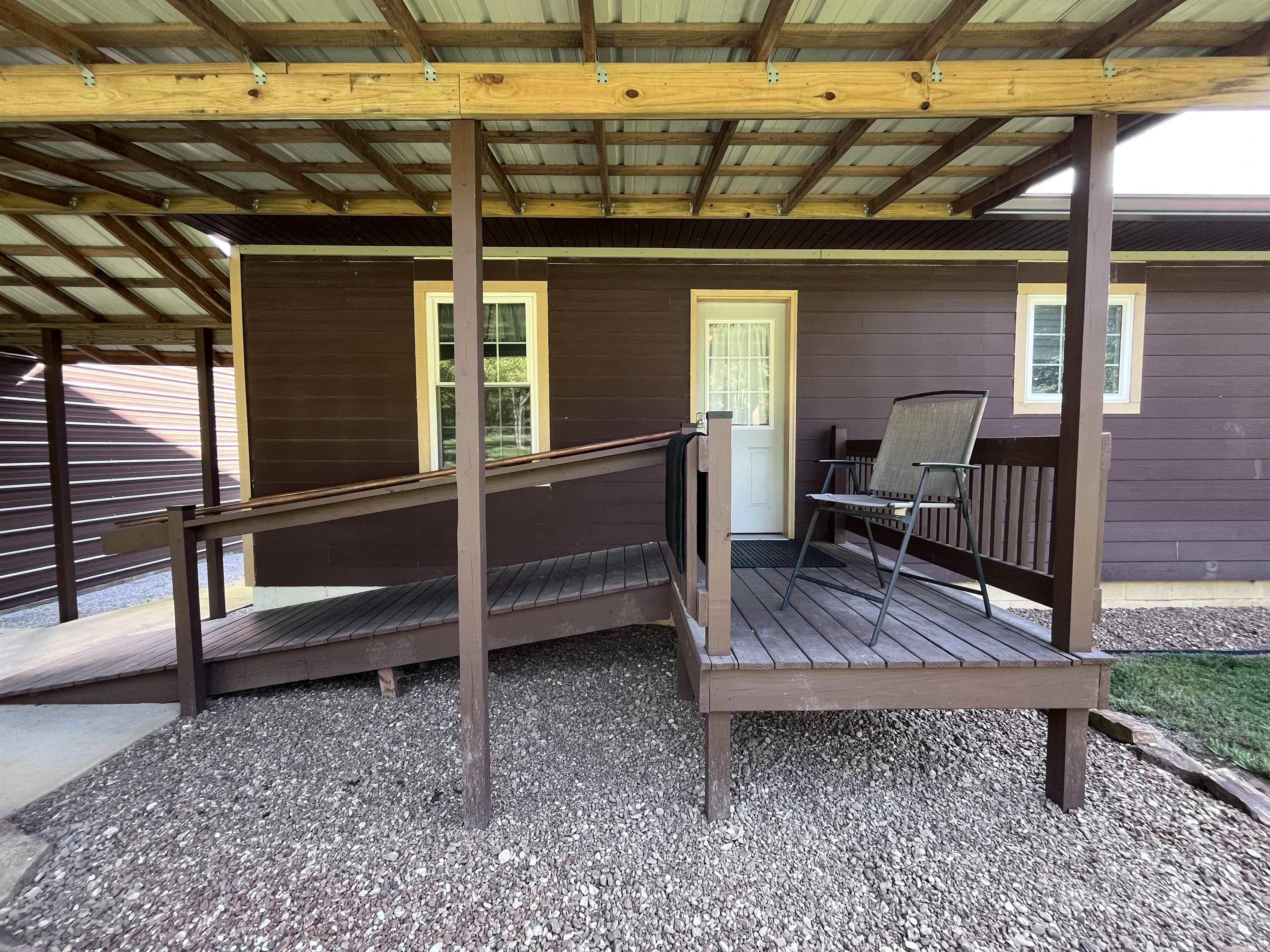 2076 Jimmy Creek Road Property Photo 26
