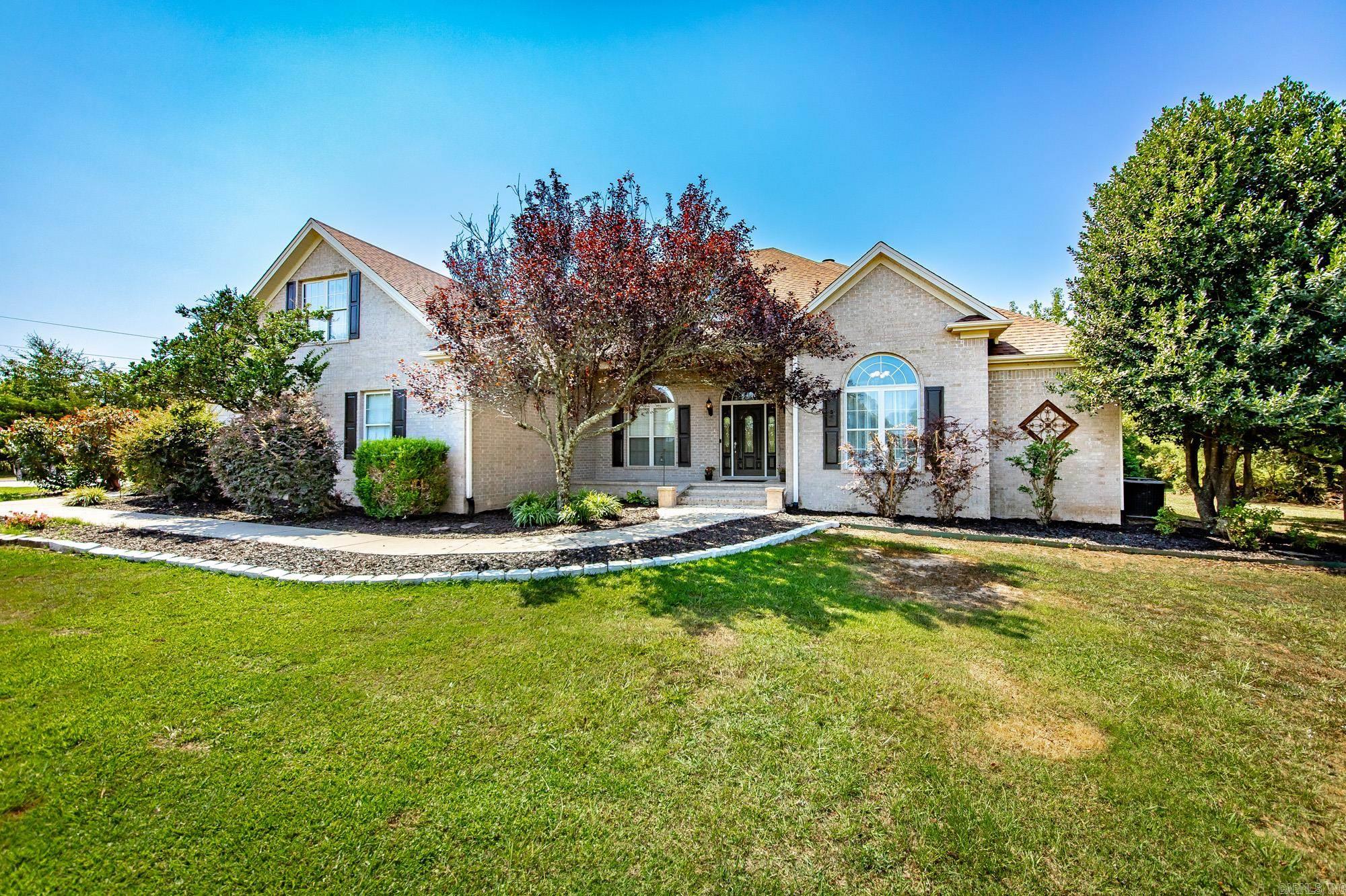 204 Ernie Spence Road Property Photo 1